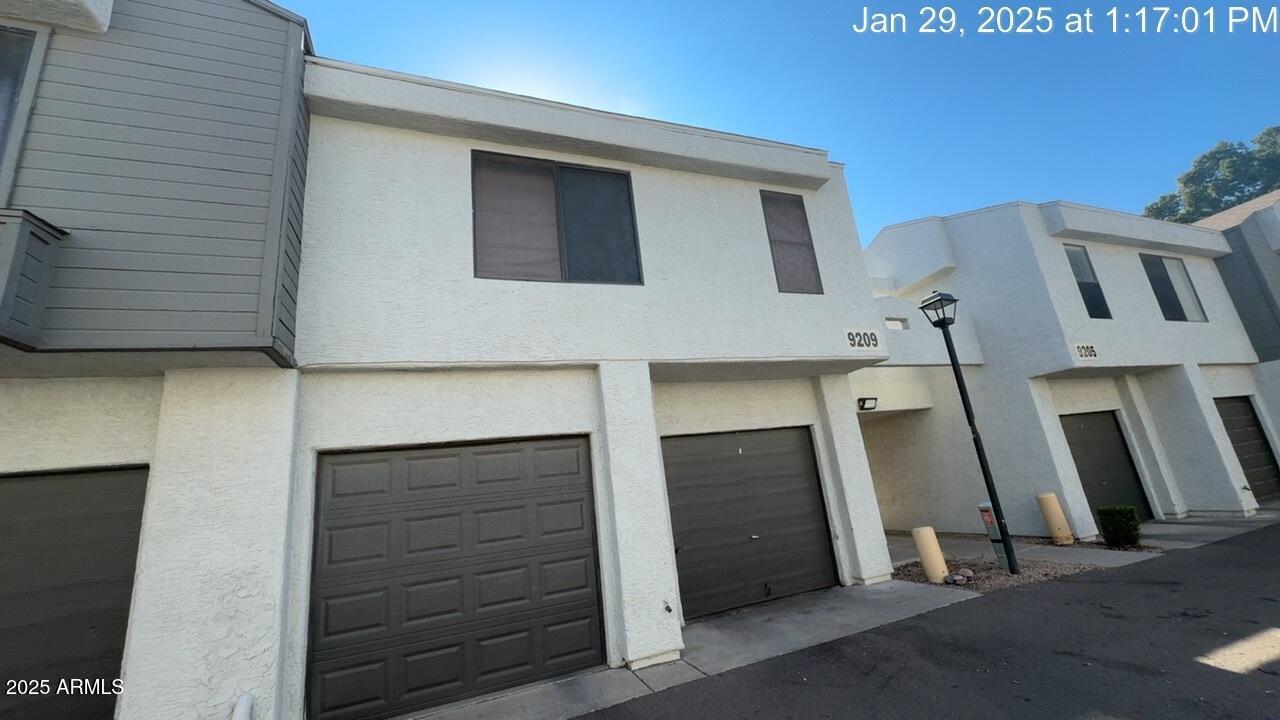 9209 N 59TH Avenue, 206