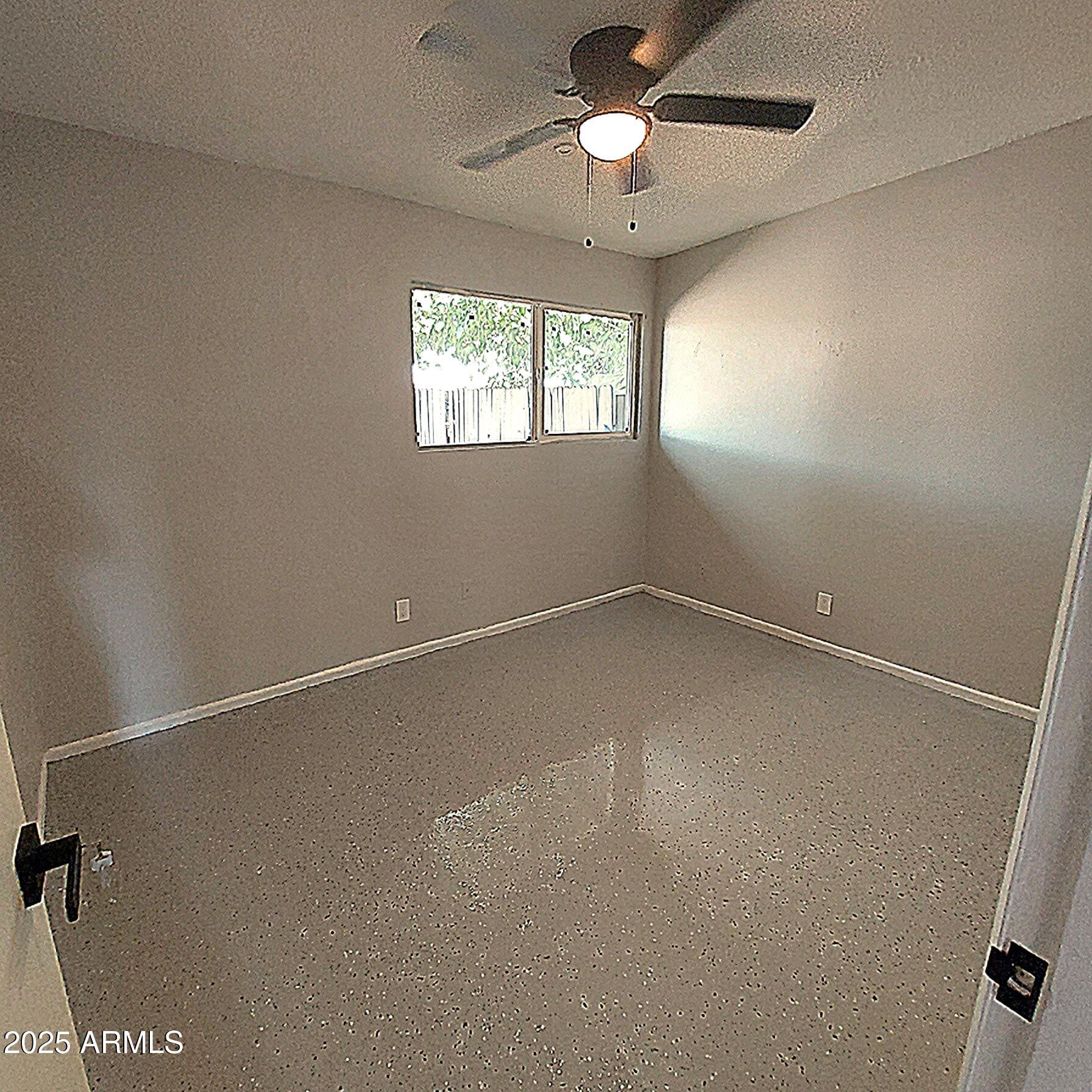 2202 W HEATHERBRAE Drive