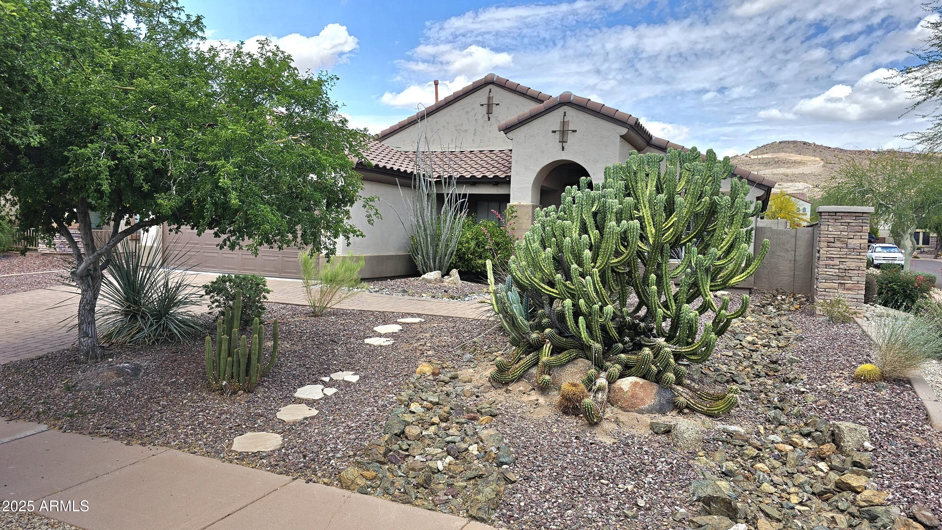 3002 W CARAVAGGIO Lane