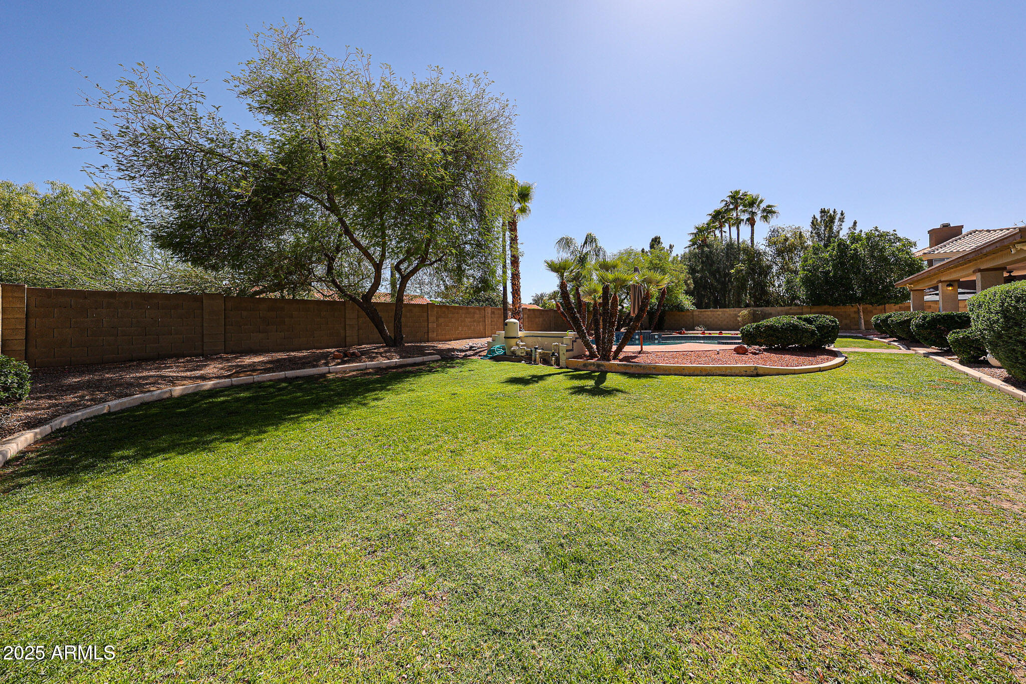 5521 W NORTHWOOD Drive