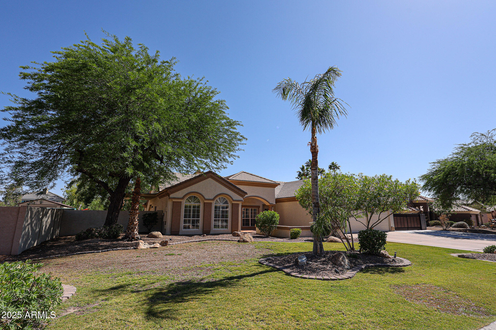 5521 W NORTHWOOD Drive