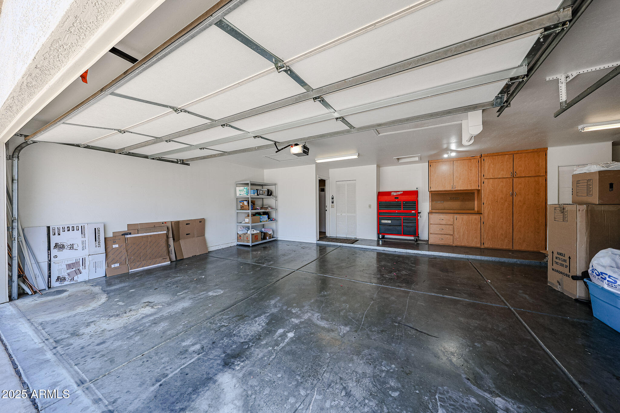 5521 W NORTHWOOD Drive