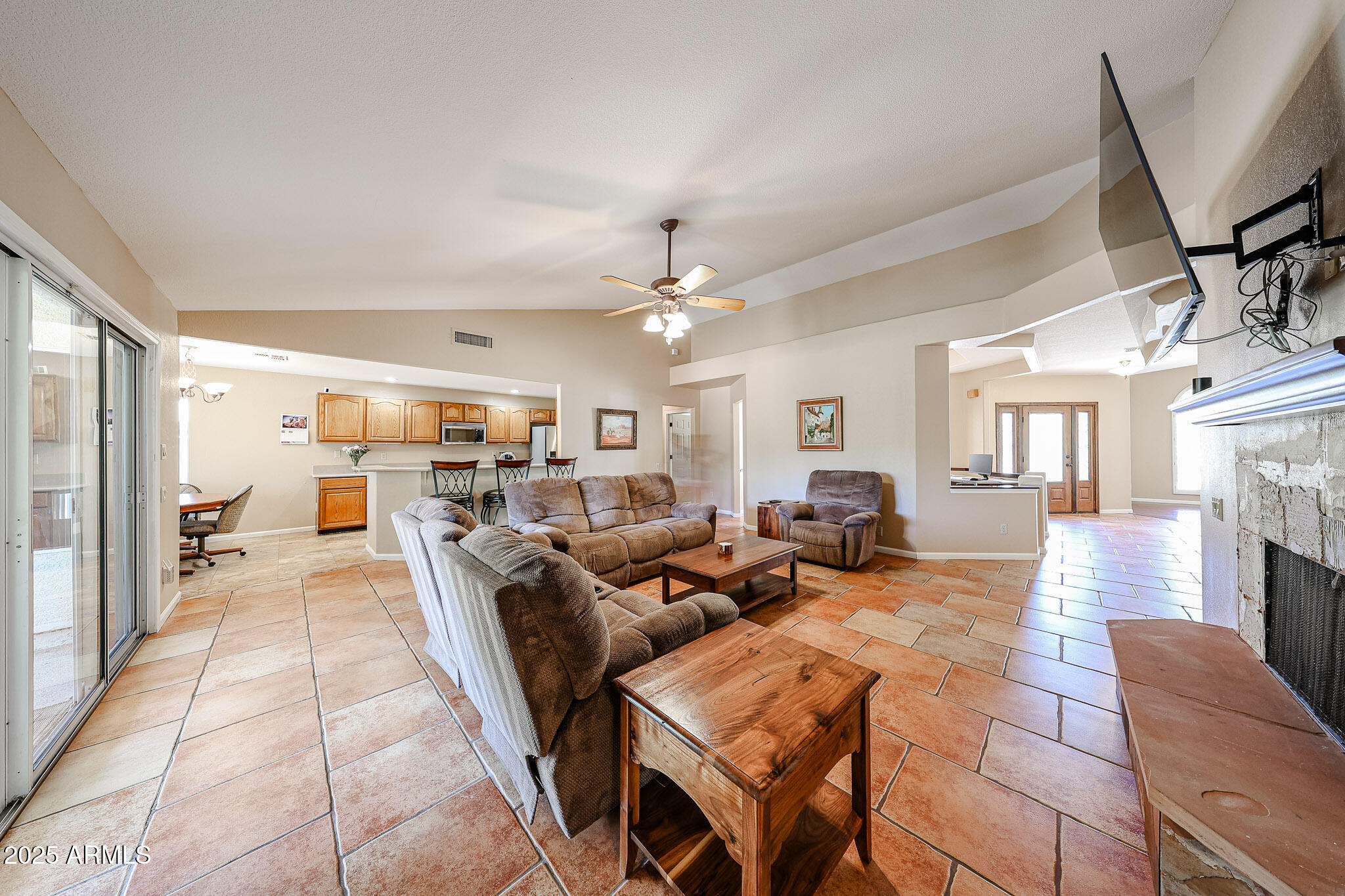 5521 W NORTHWOOD Drive