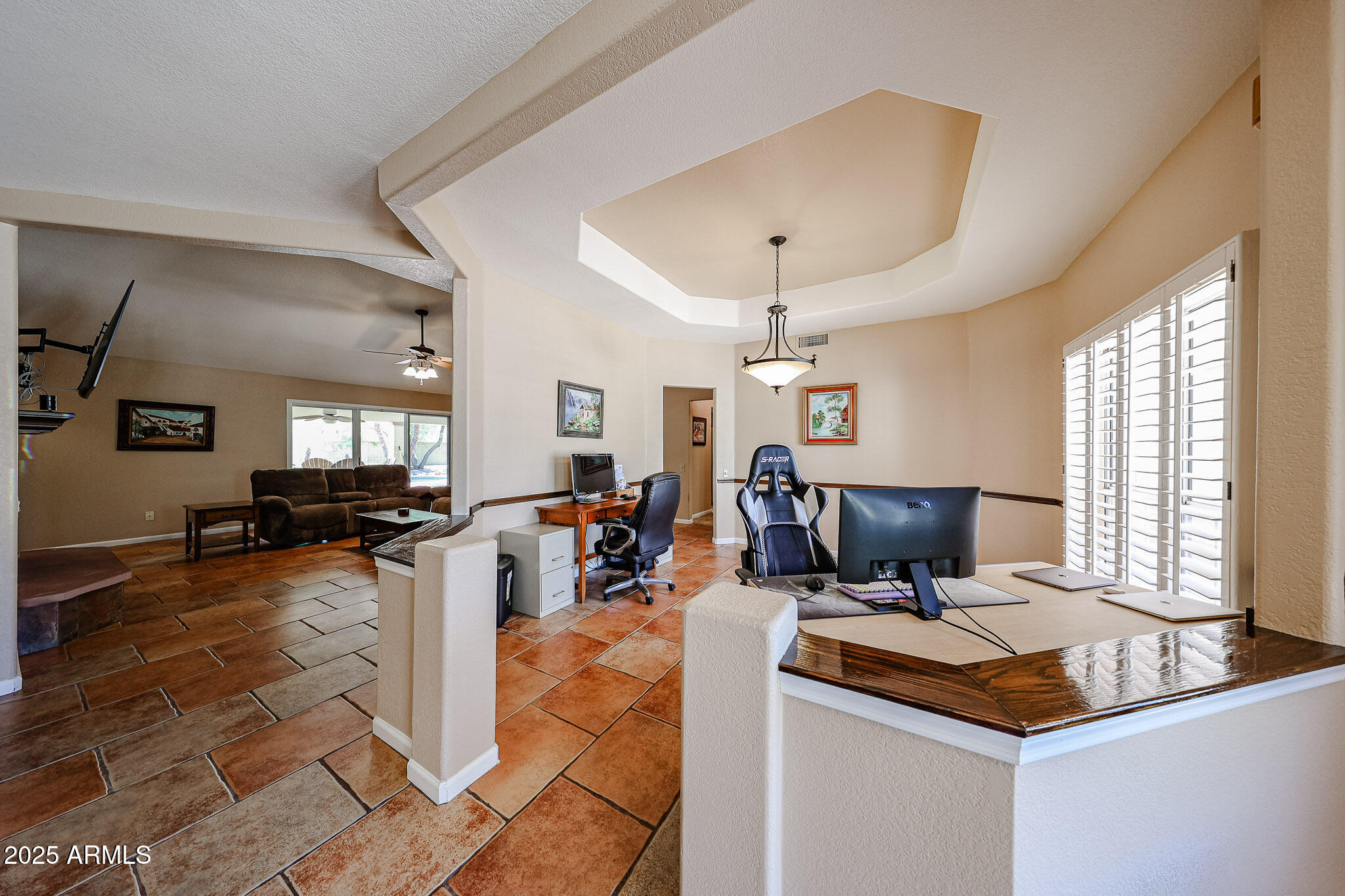 5521 W NORTHWOOD Drive