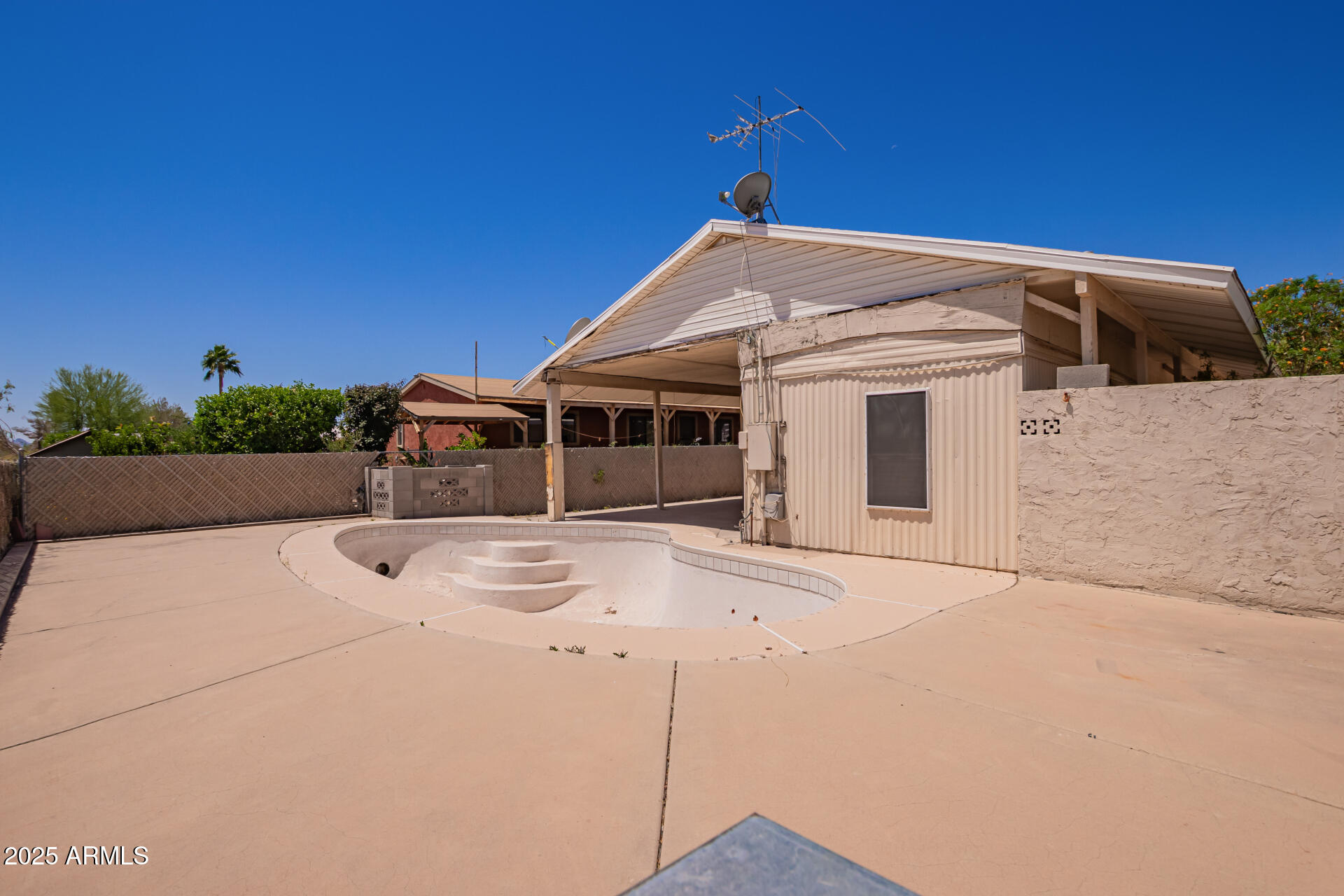 19639 N 25TH Place