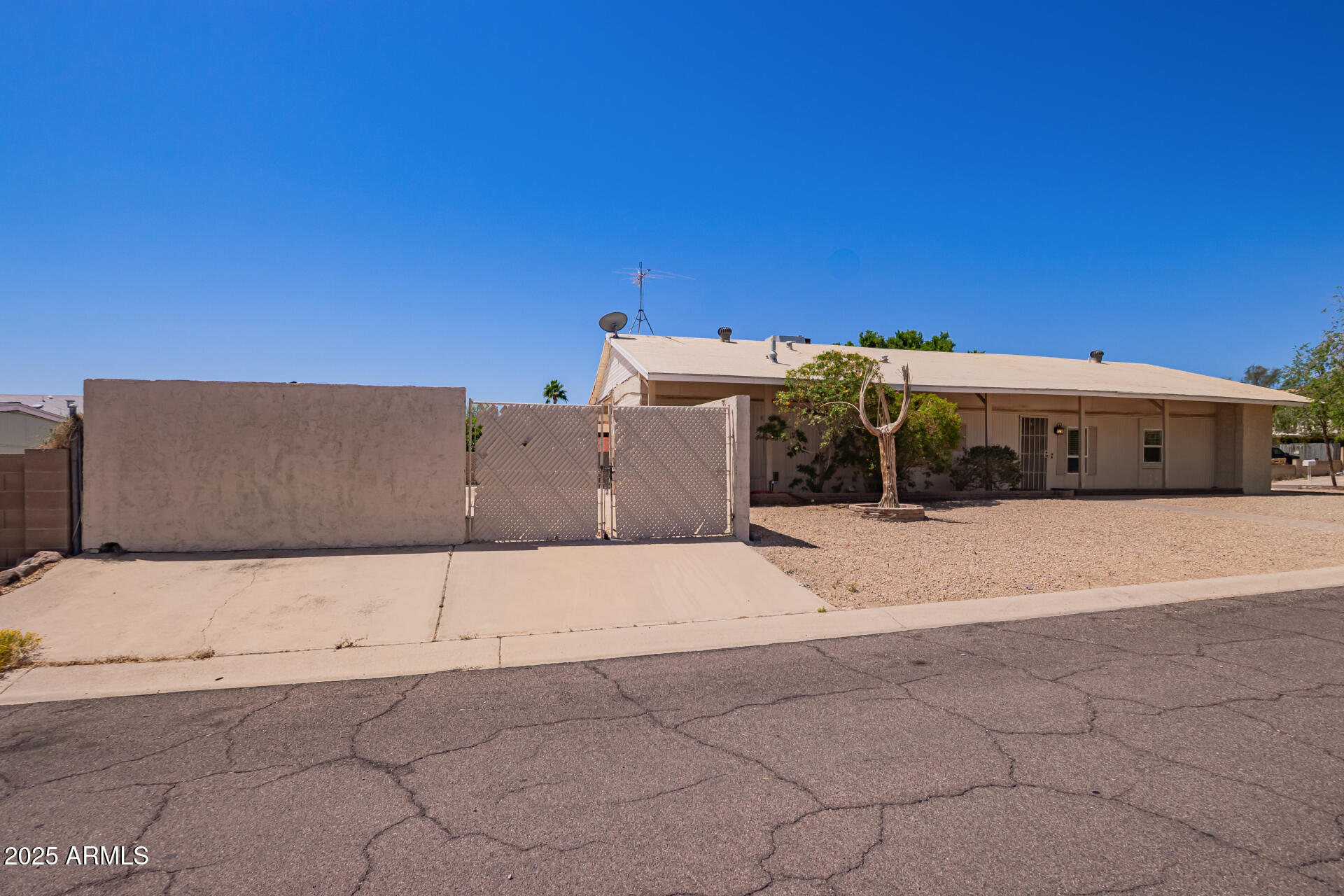 19639 N 25TH Place