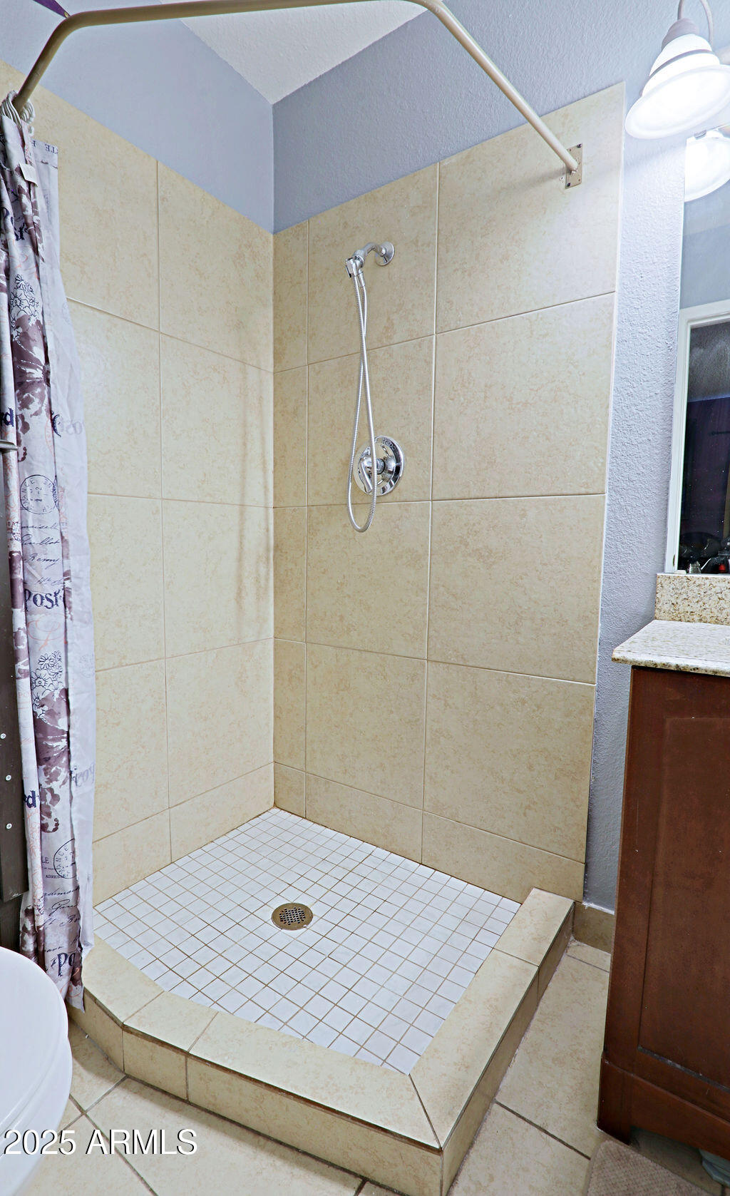 15601 N 27TH Street, 10