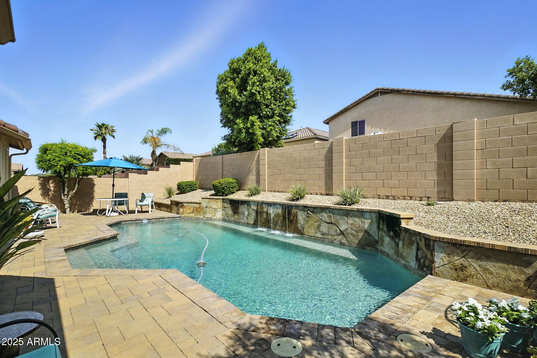 2236 W SPUR Drive