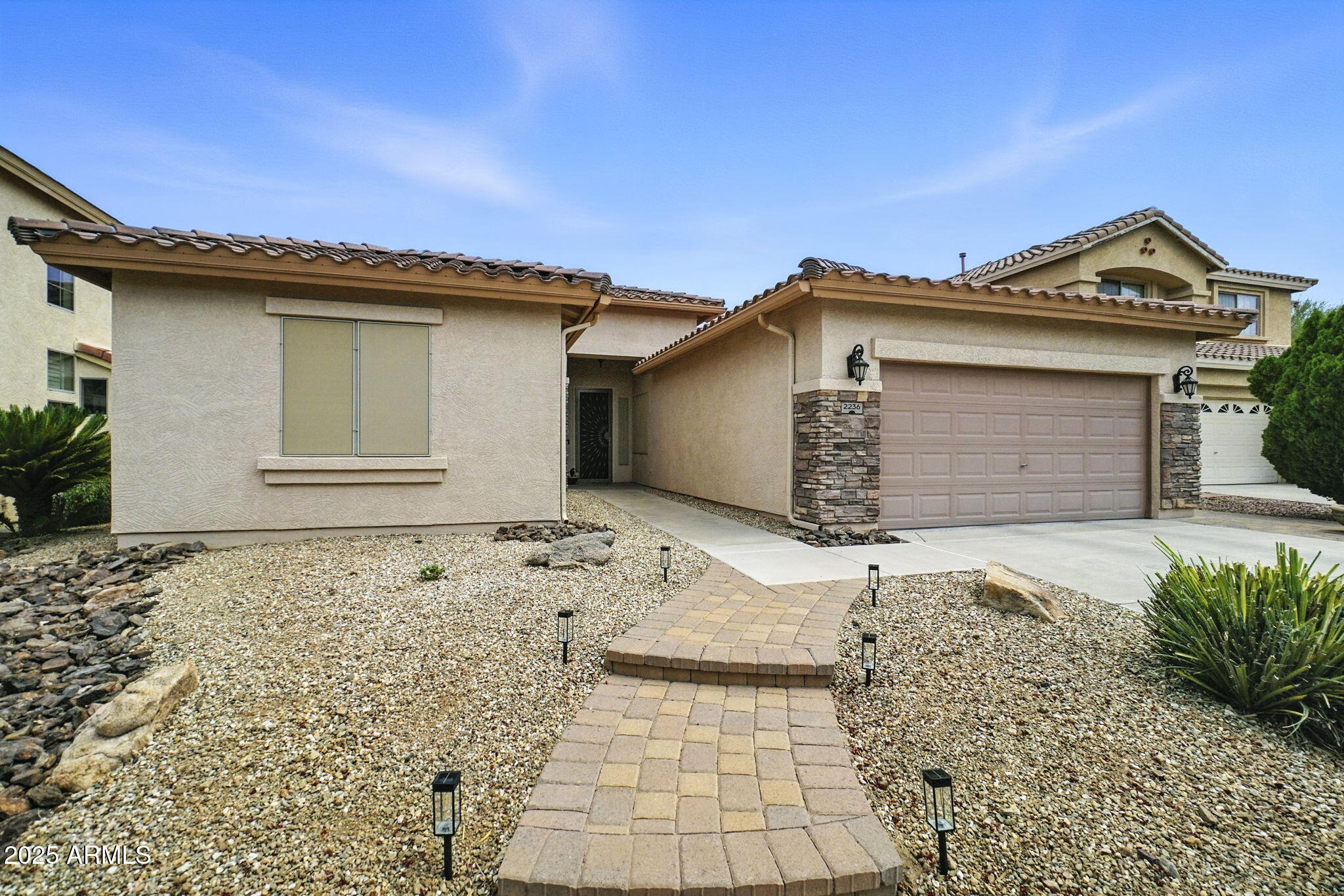 2236 W SPUR Drive