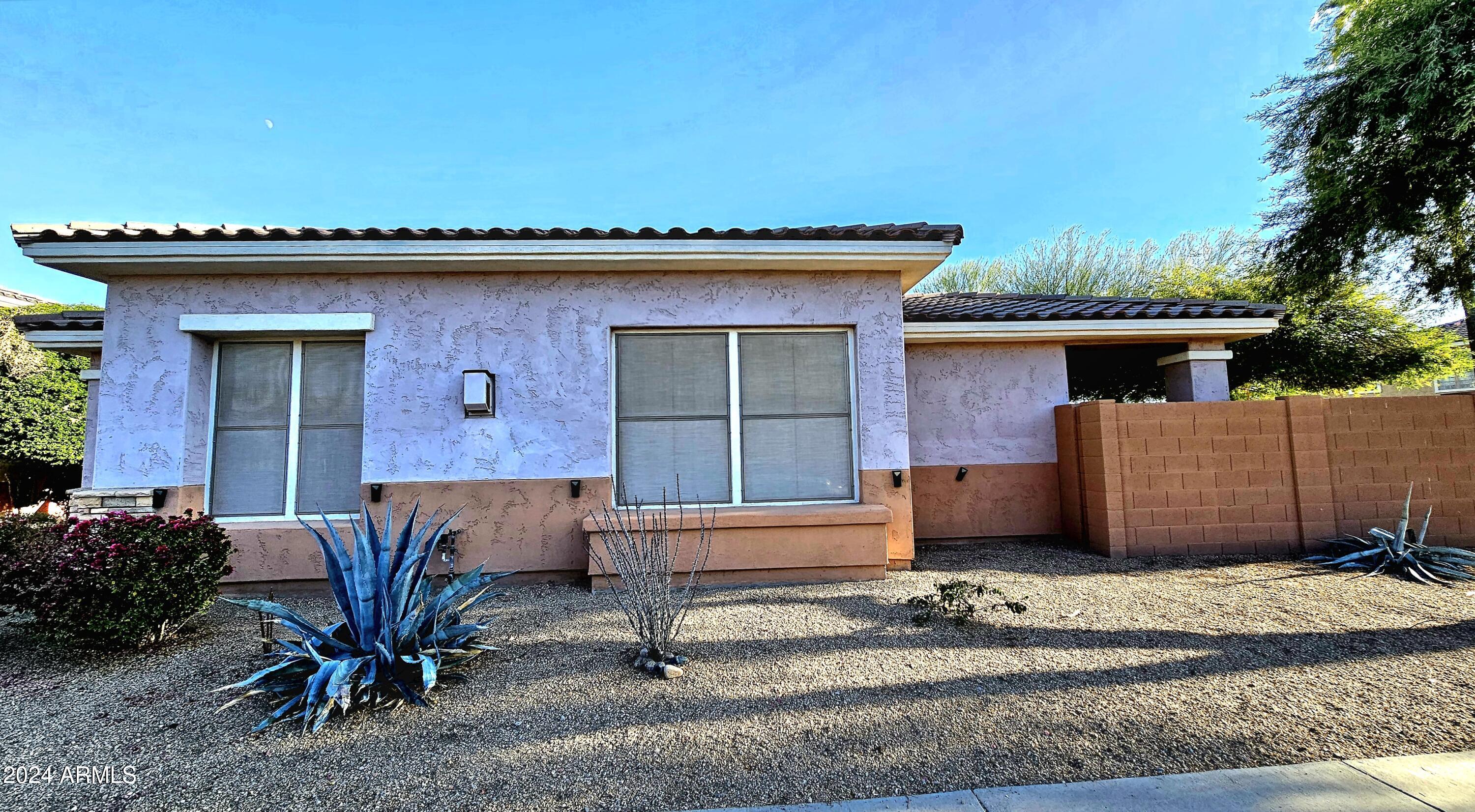 13613 W CYPRESS Street