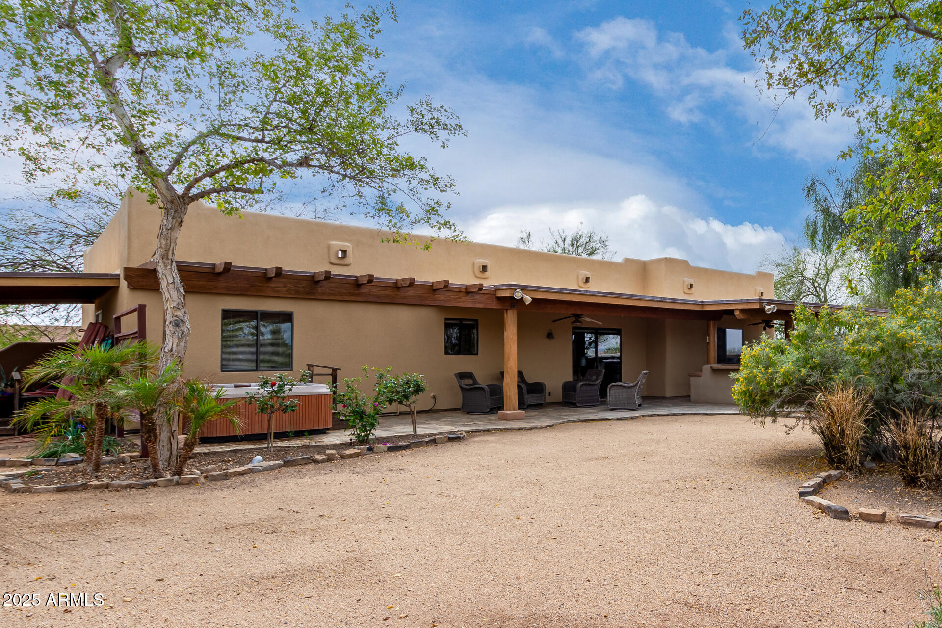 1730 W ADAMANDA Court