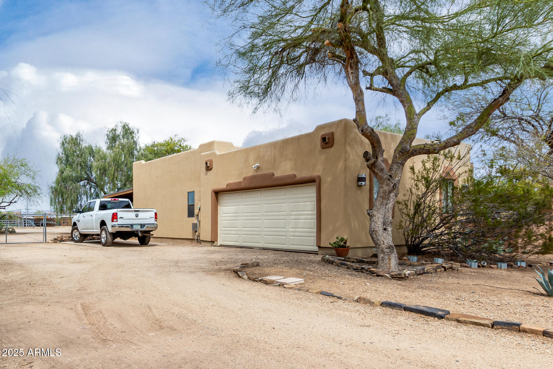 1730 W ADAMANDA Court