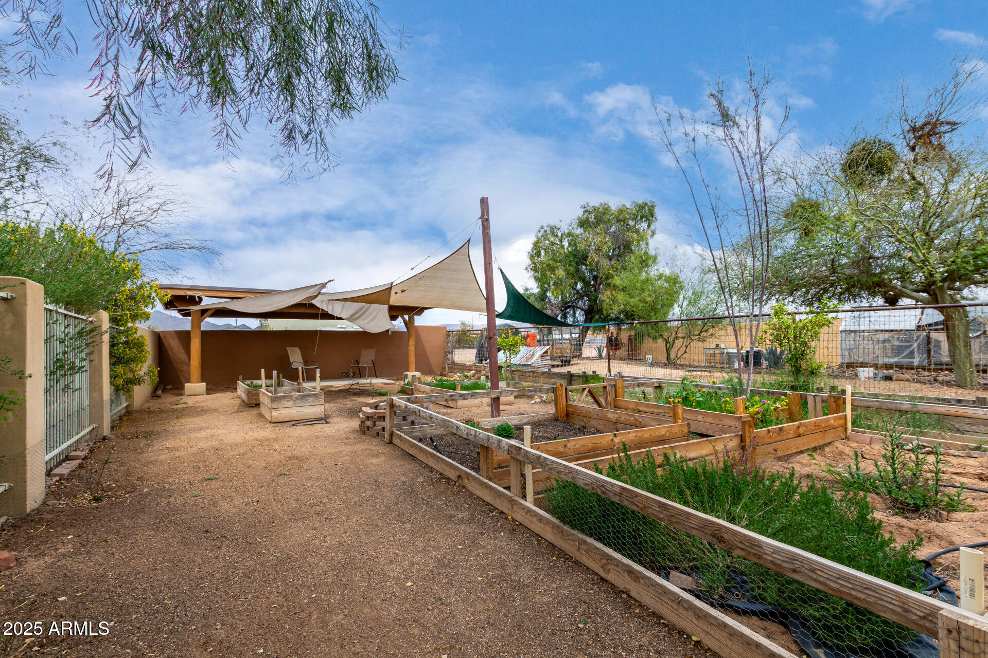 1730 W ADAMANDA Court