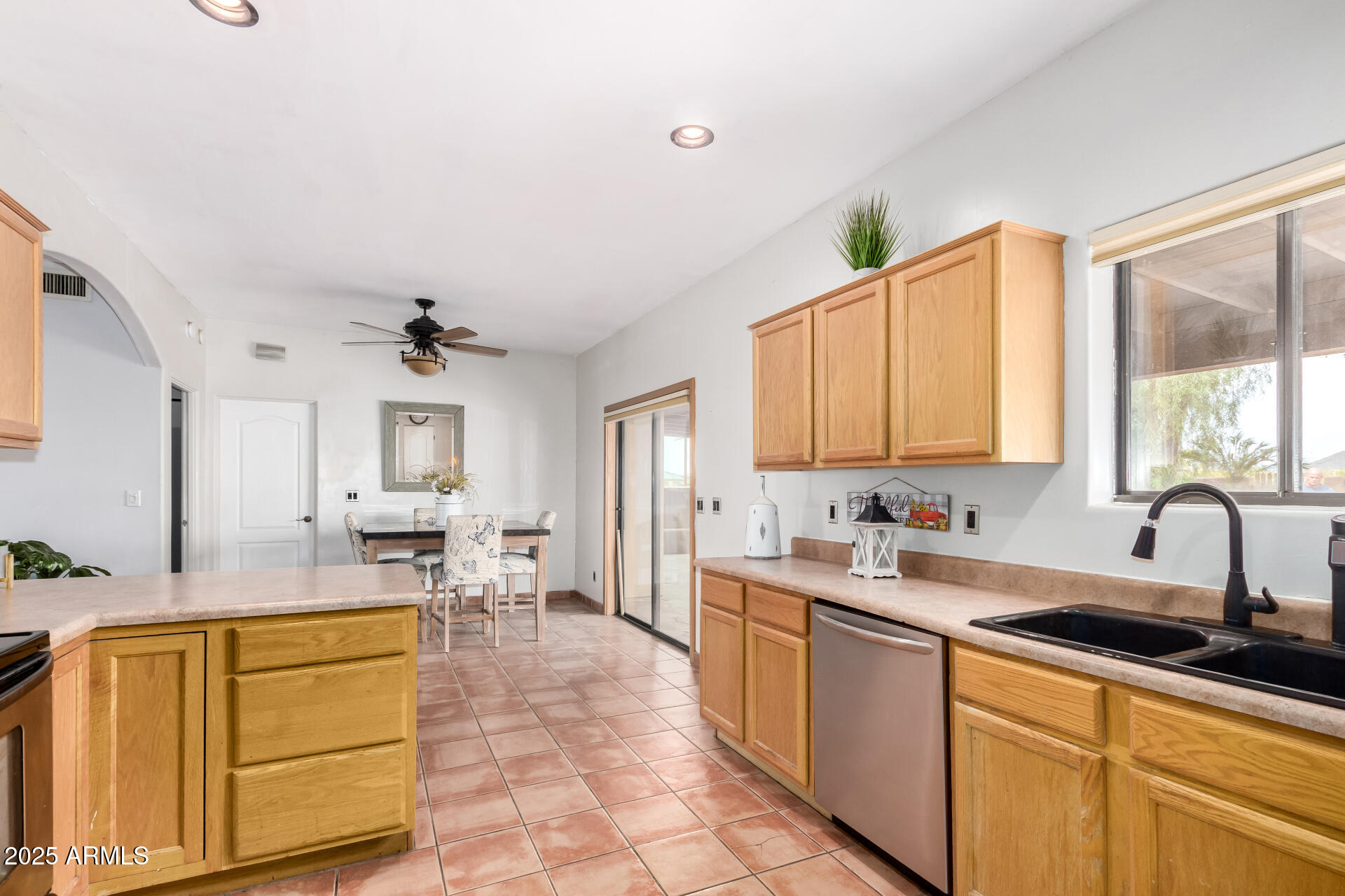 1730 W ADAMANDA Court