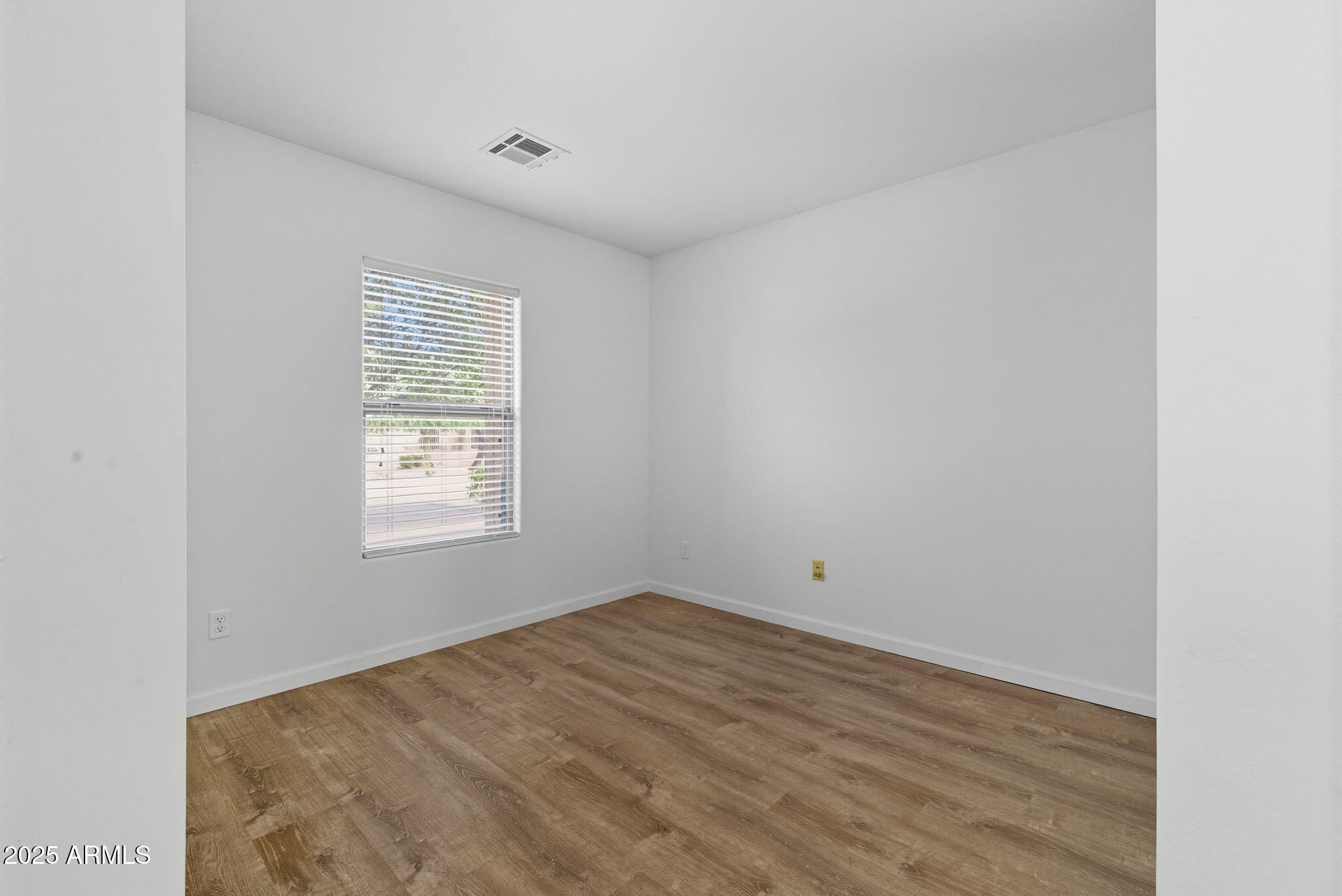11009 W MARIPOSA Drive