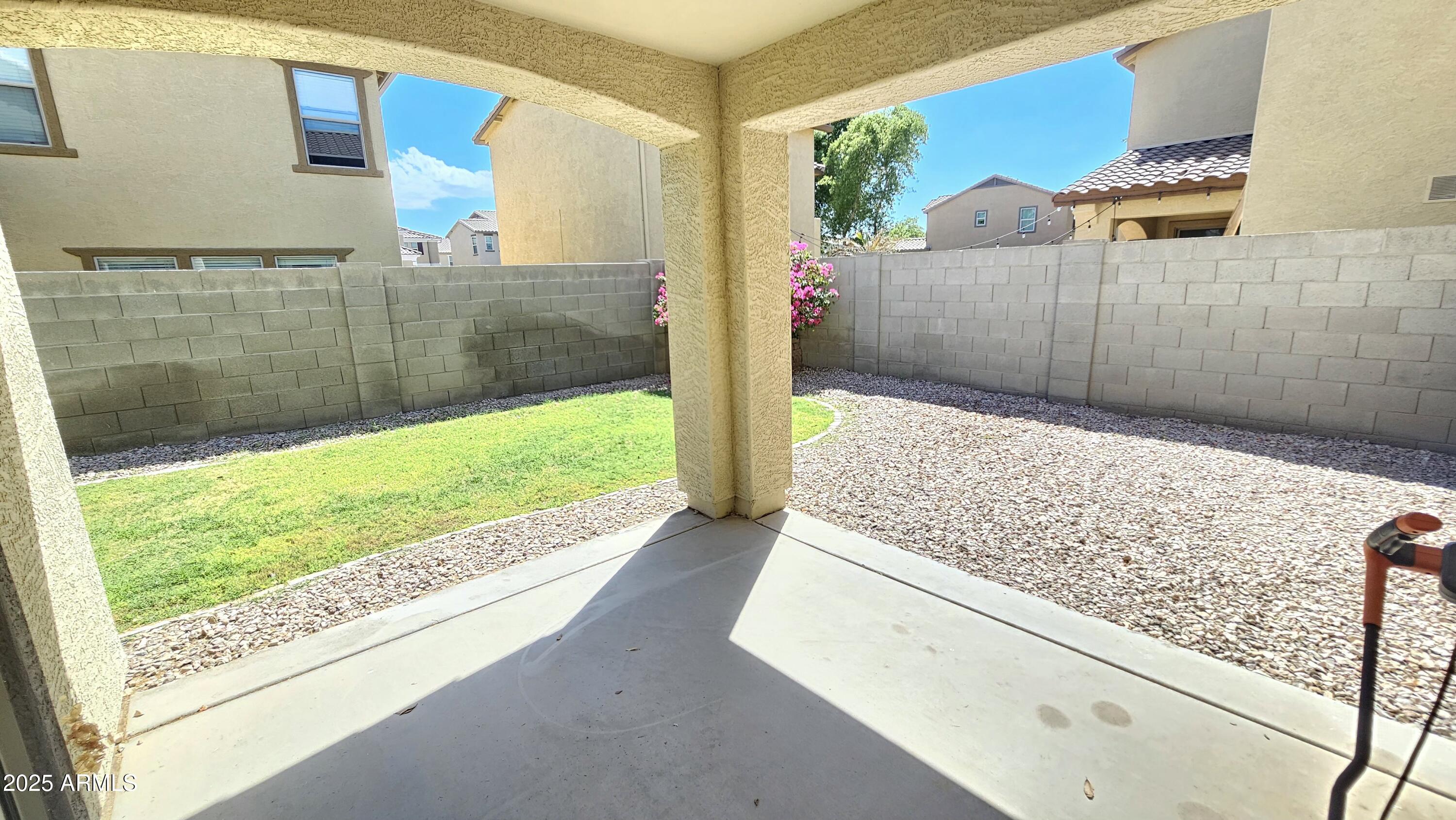 11009 W MARIPOSA Drive