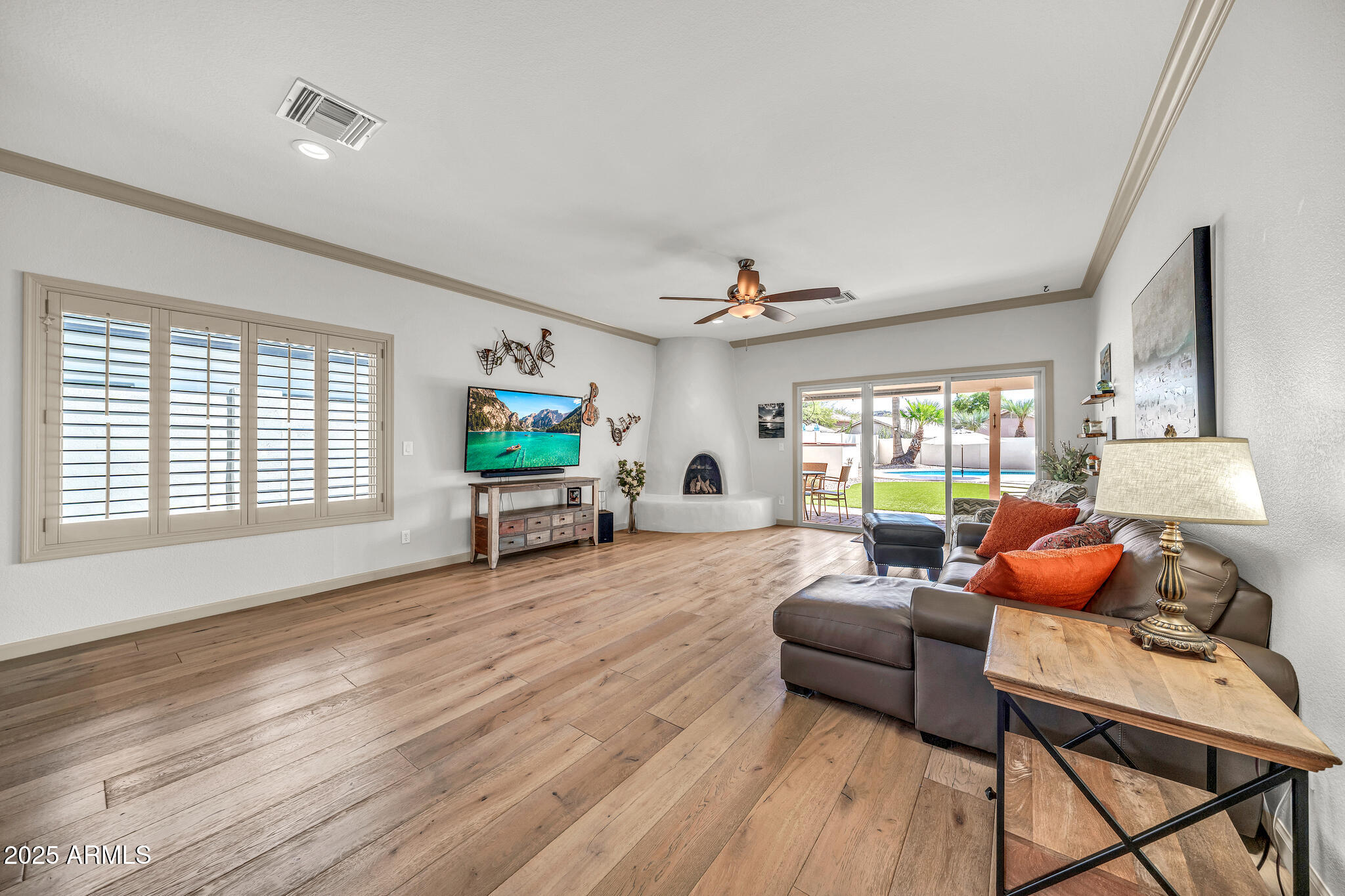 6515 W AVENIDA DEL REY