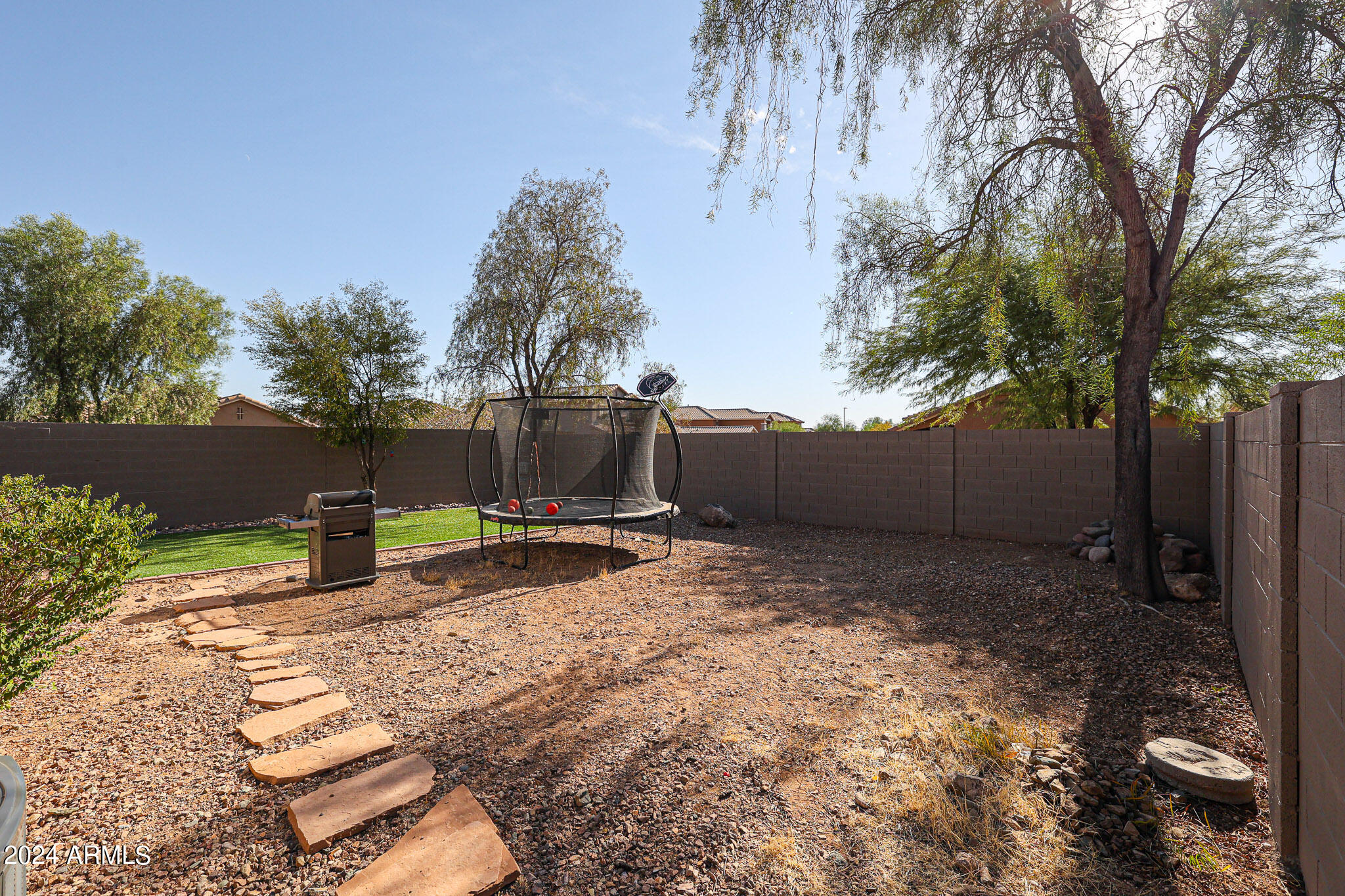 40802 N HEARST Drive