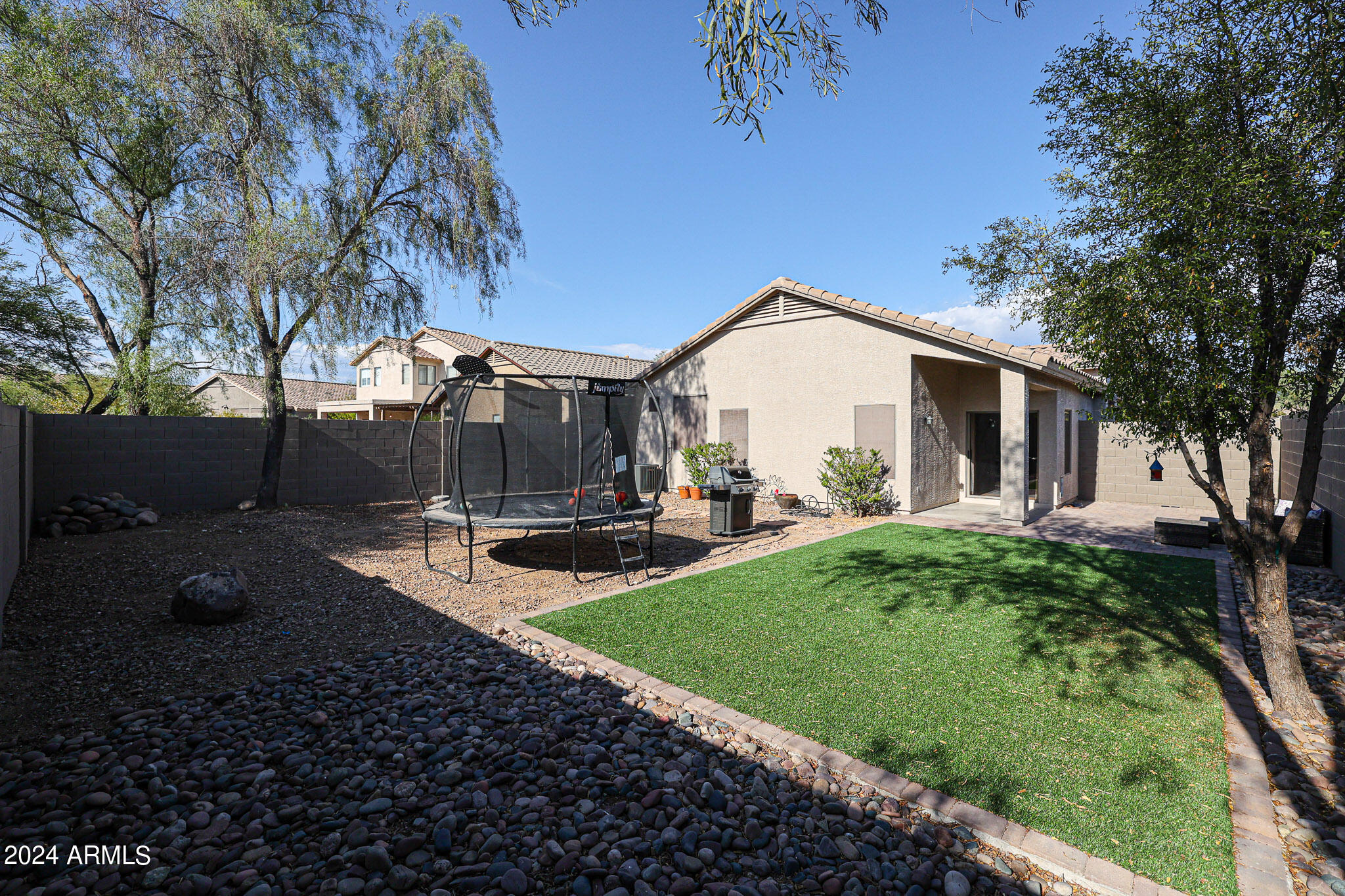 40802 N HEARST Drive