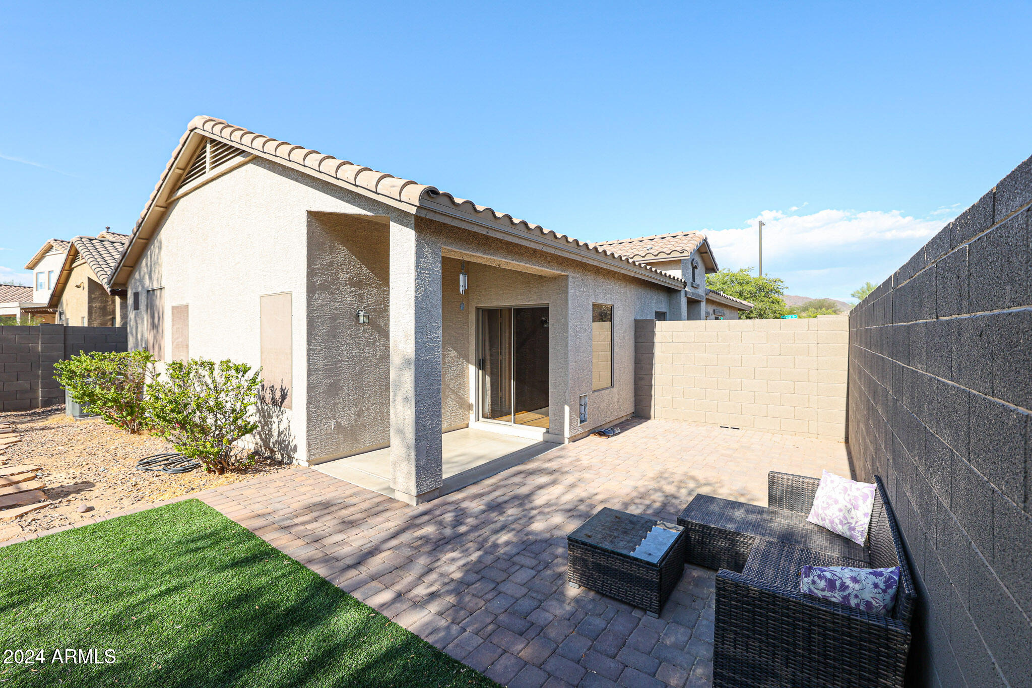 40802 N HEARST Drive