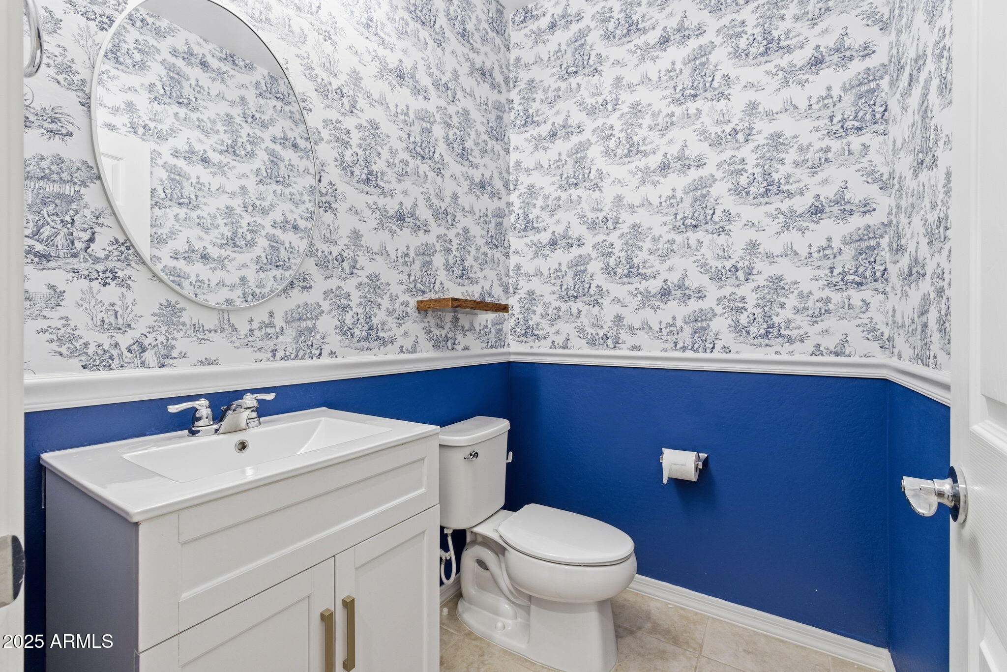 8902 W MARSHALL Avenue