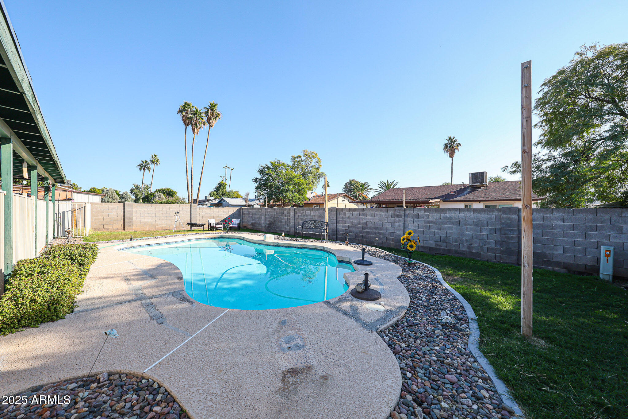 4225 W GRISWOLD Road