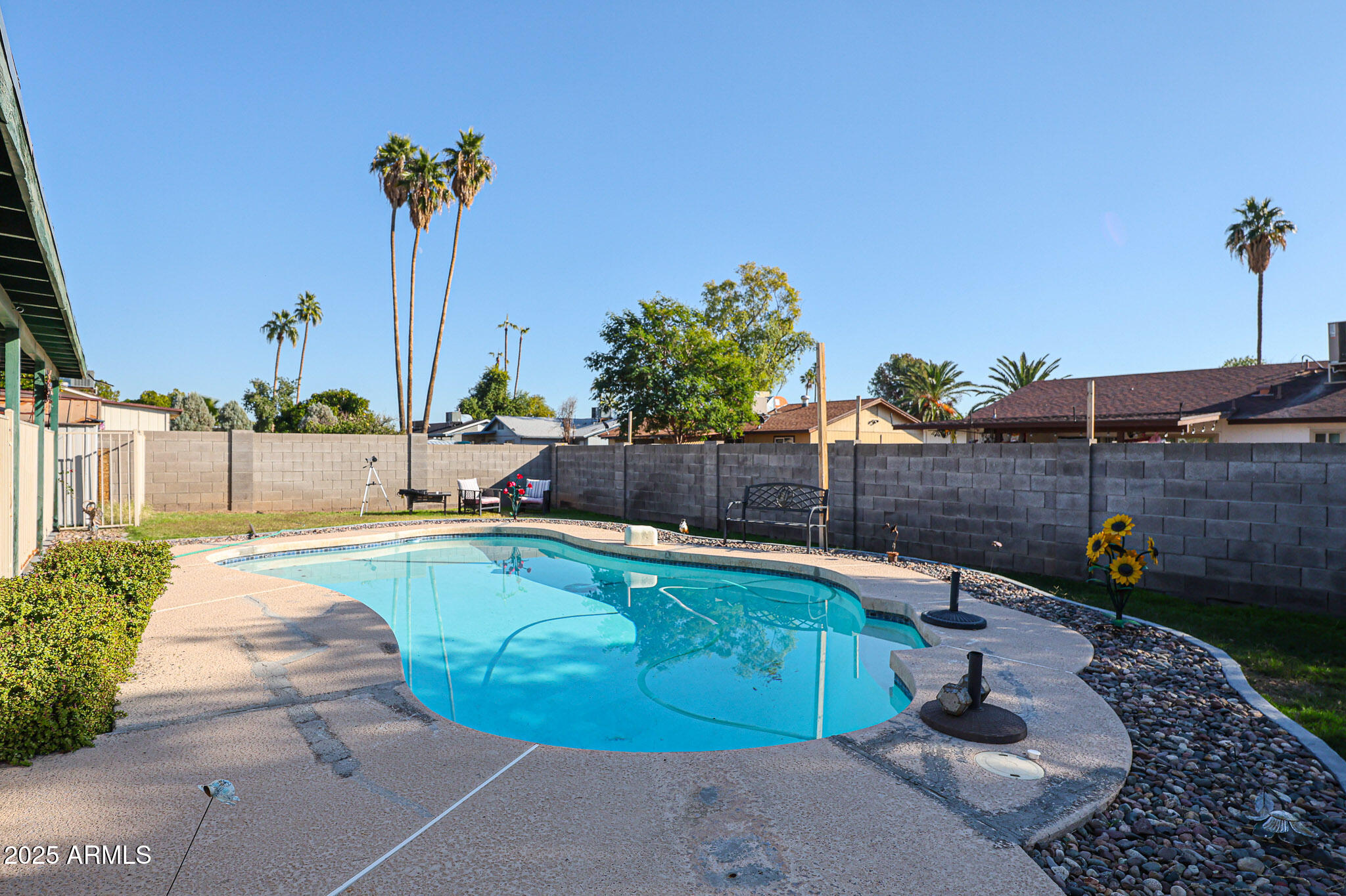 4225 W GRISWOLD Road