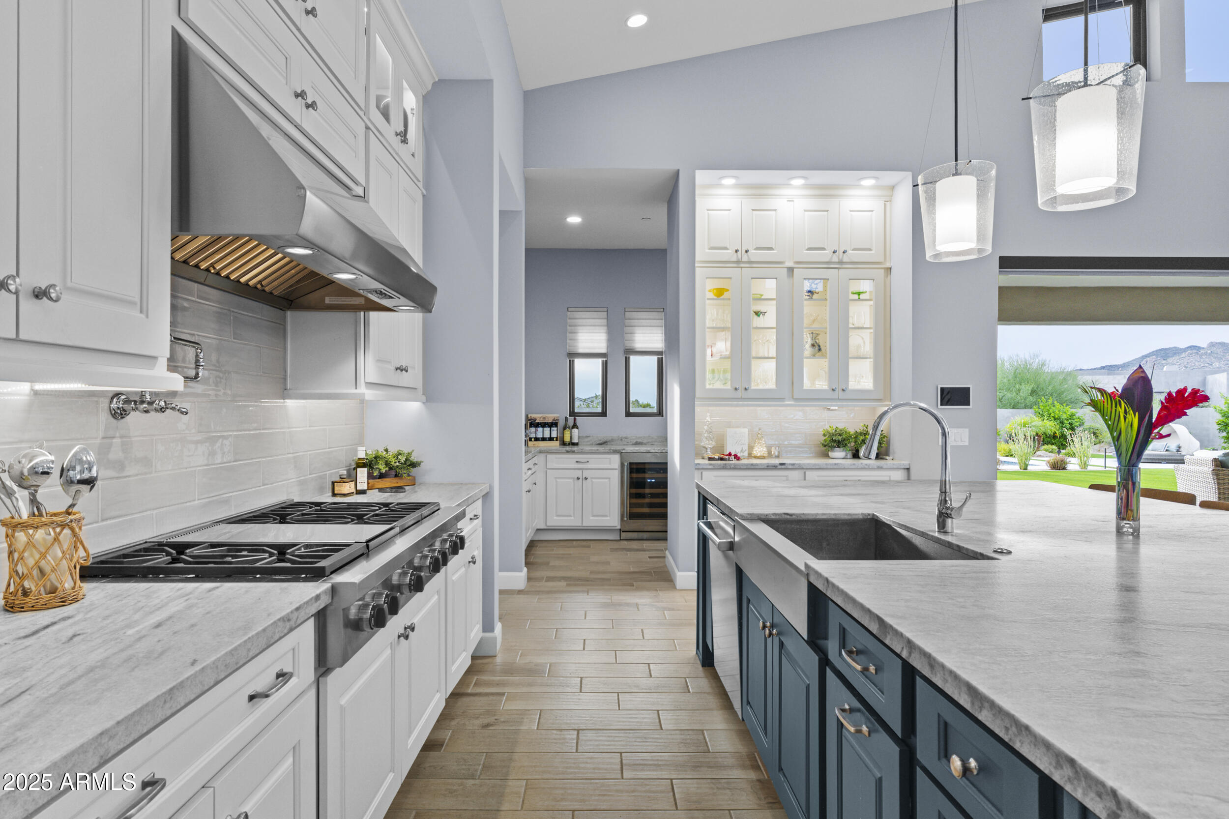 8316 E SAND FLOWER Drive