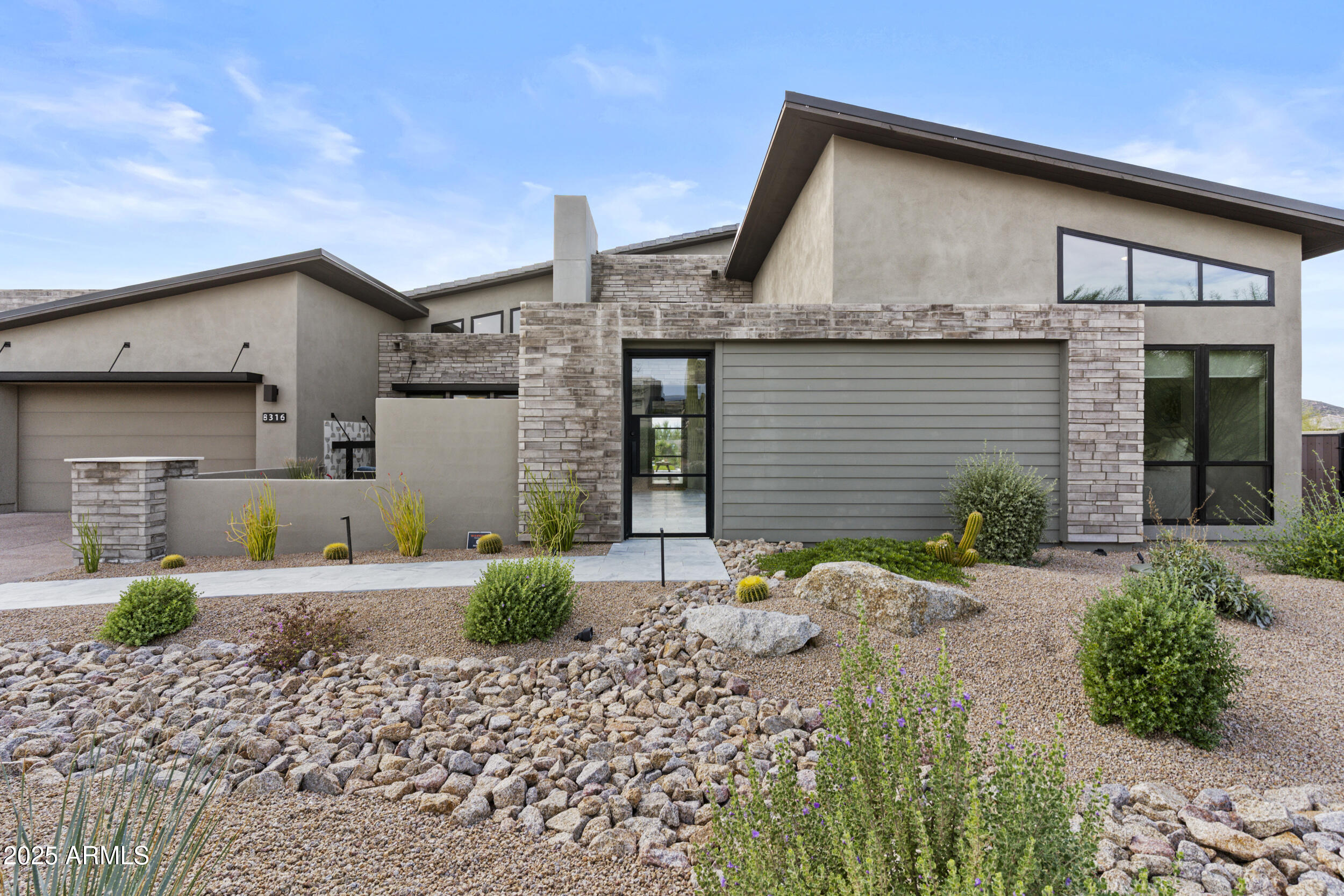 8316 E SAND FLOWER Drive