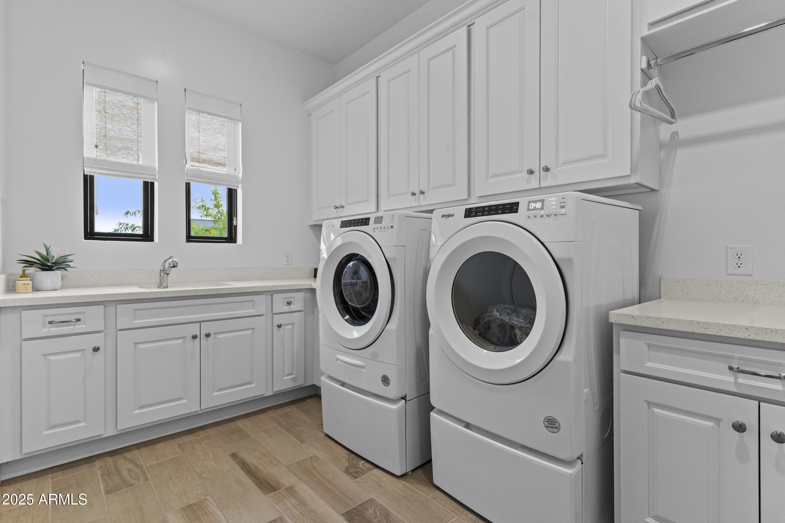 8316 E SAND FLOWER Drive