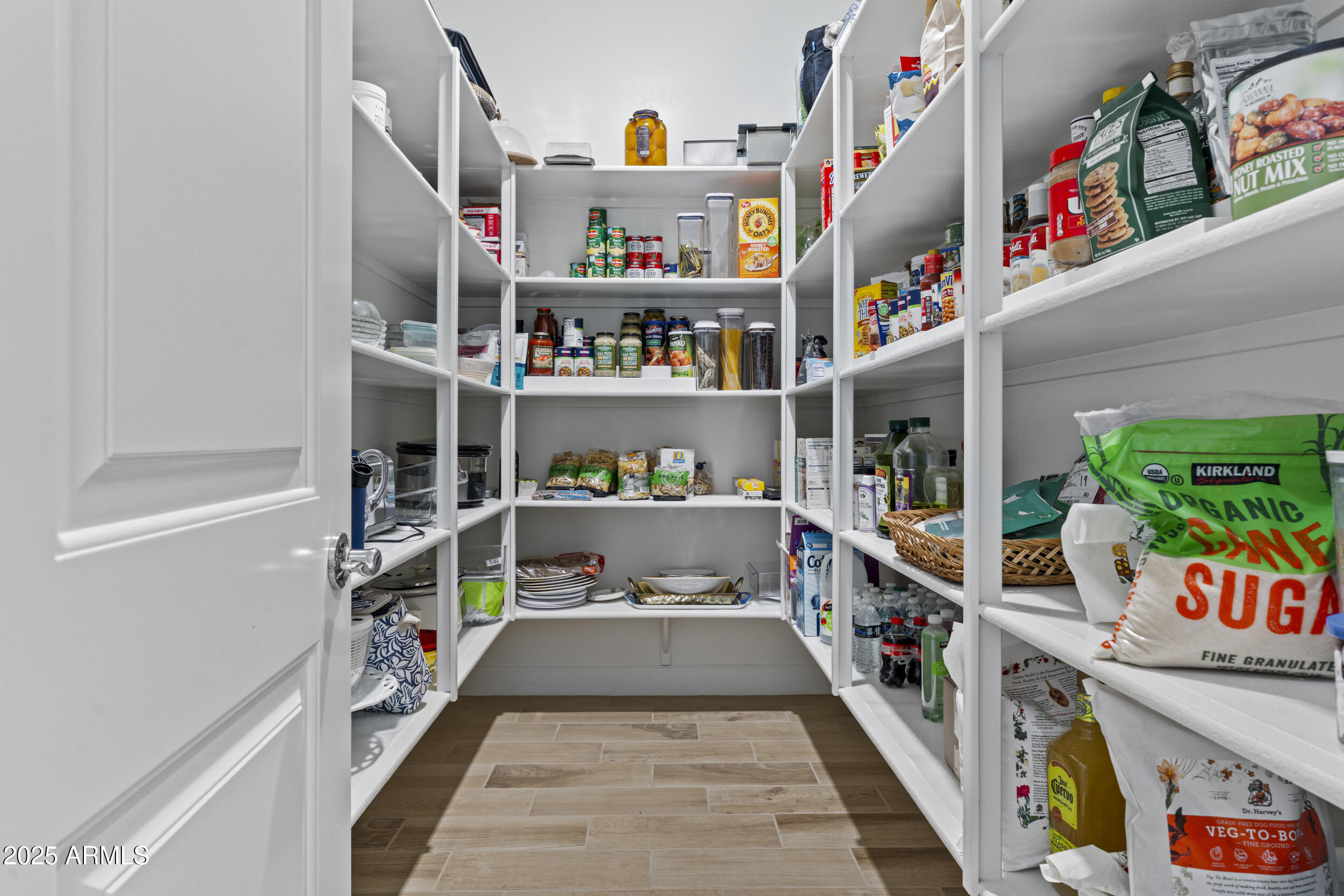 8316 E SAND FLOWER Drive