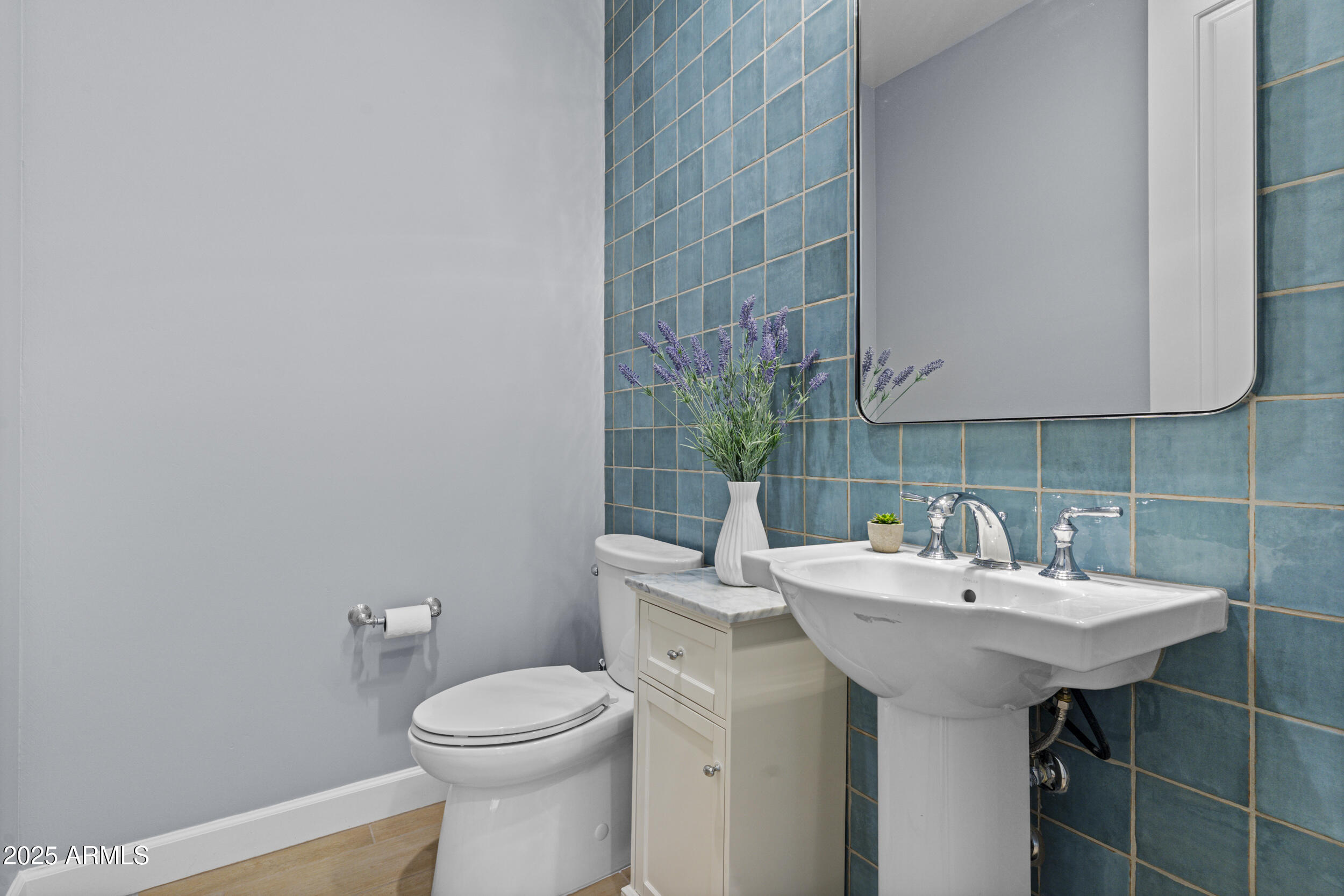 8316 E SAND FLOWER Drive