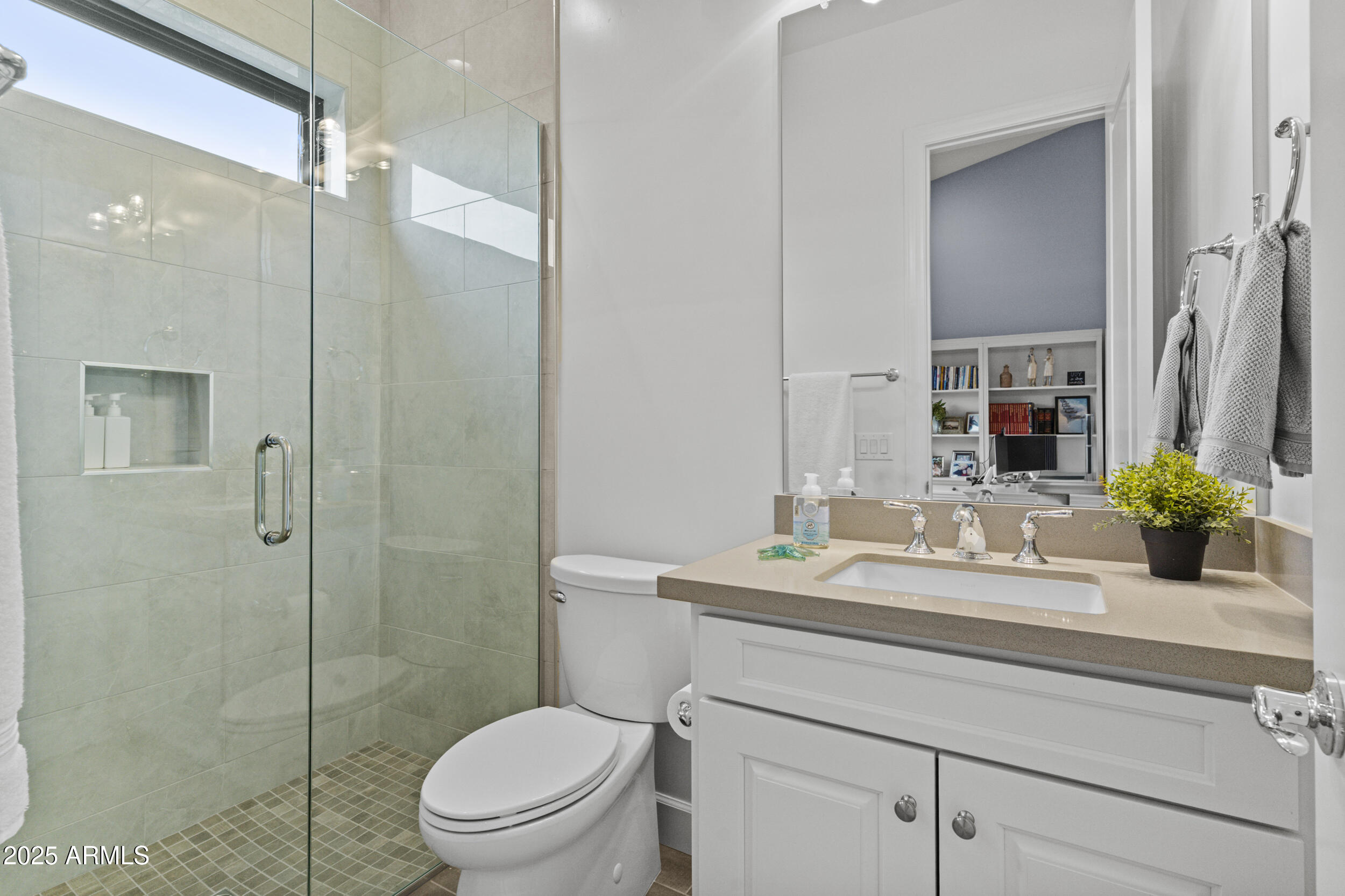 8316 E SAND FLOWER Drive