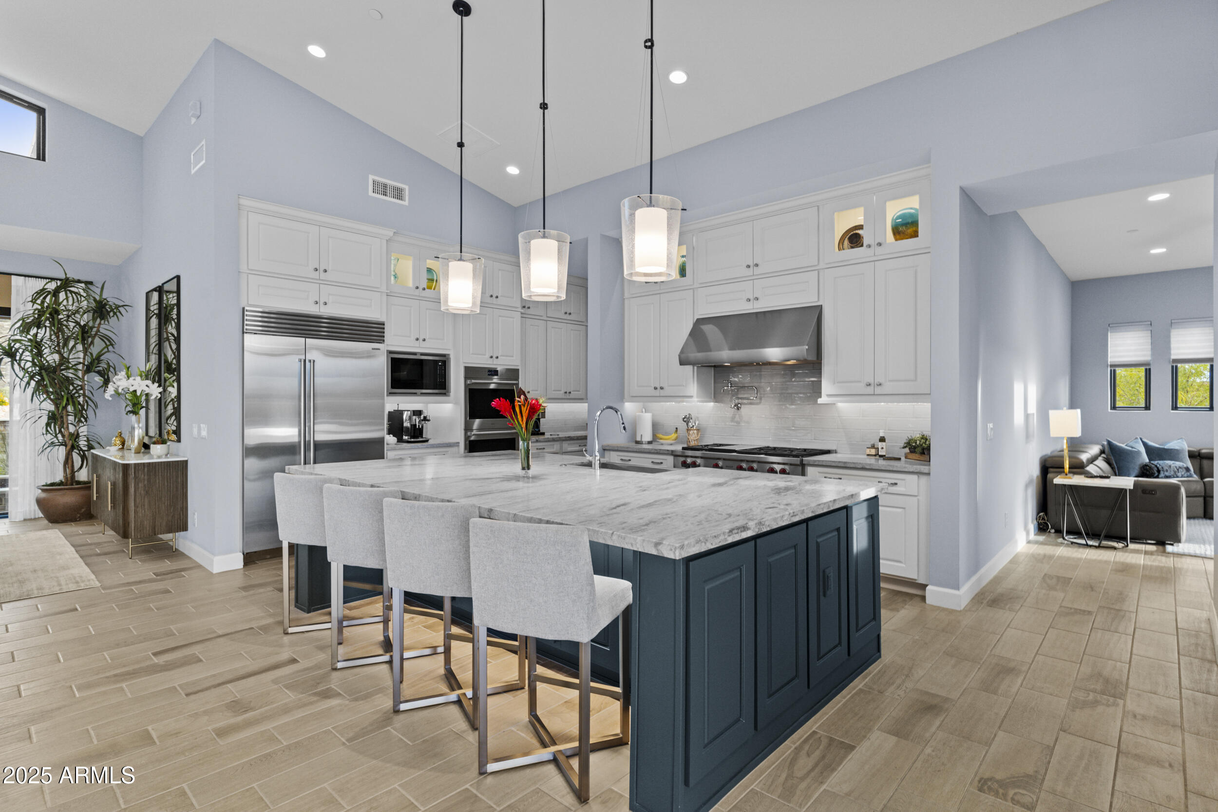 8316 E SAND FLOWER Drive