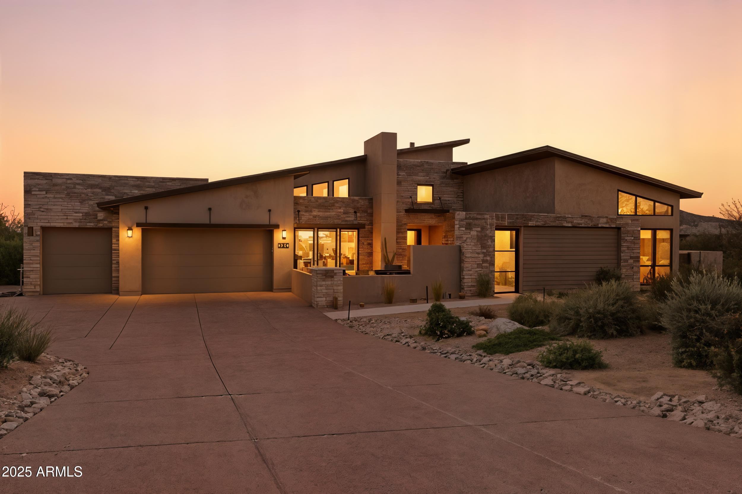 8316 E SAND FLOWER Drive