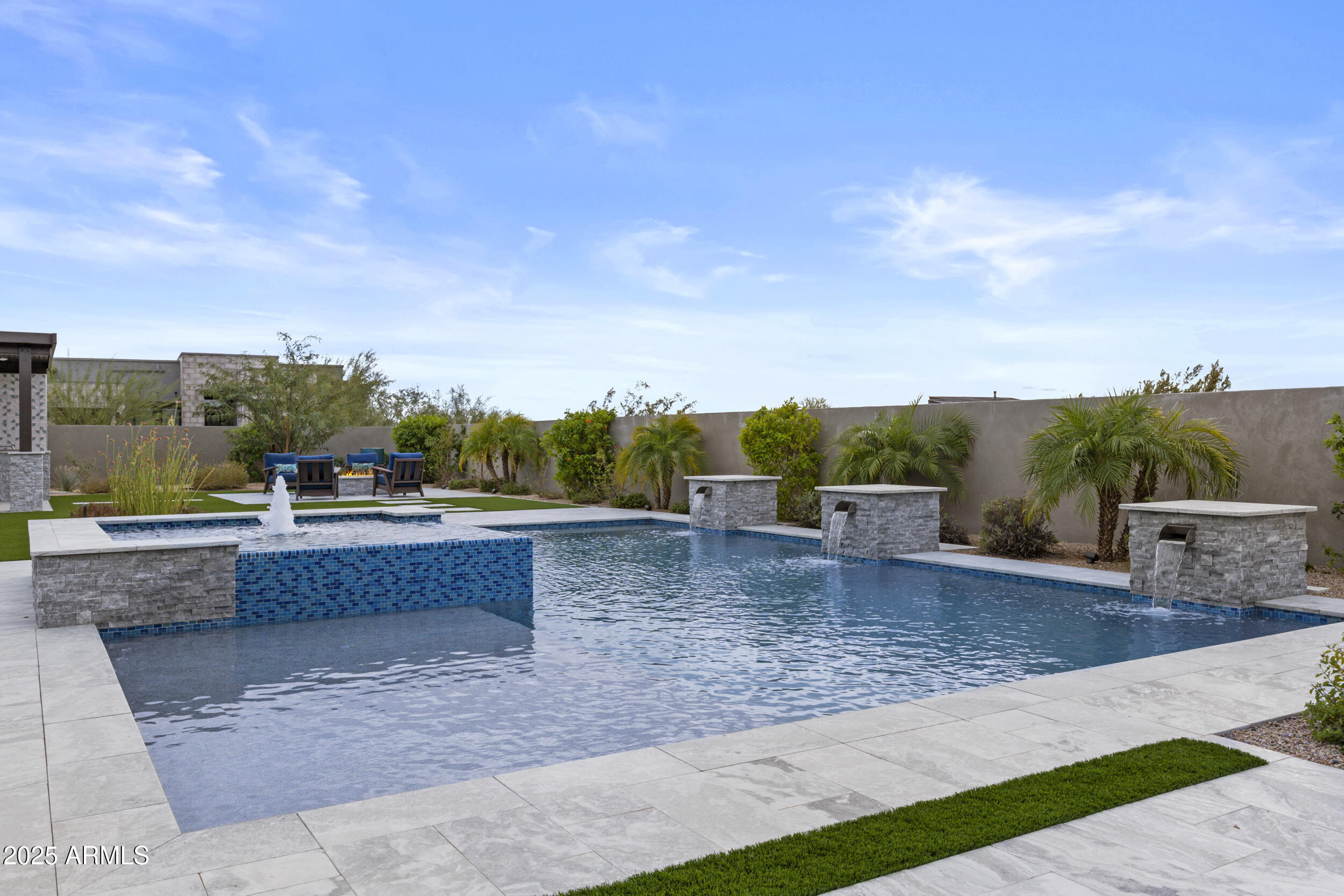 8316 E SAND FLOWER Drive