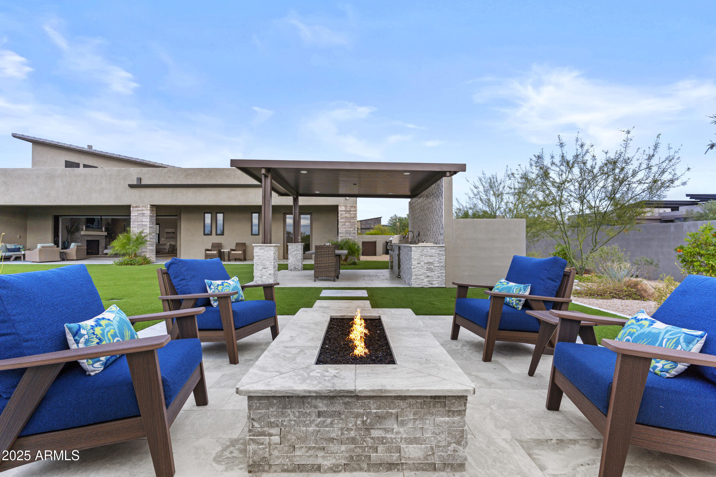 8316 E SAND FLOWER Drive