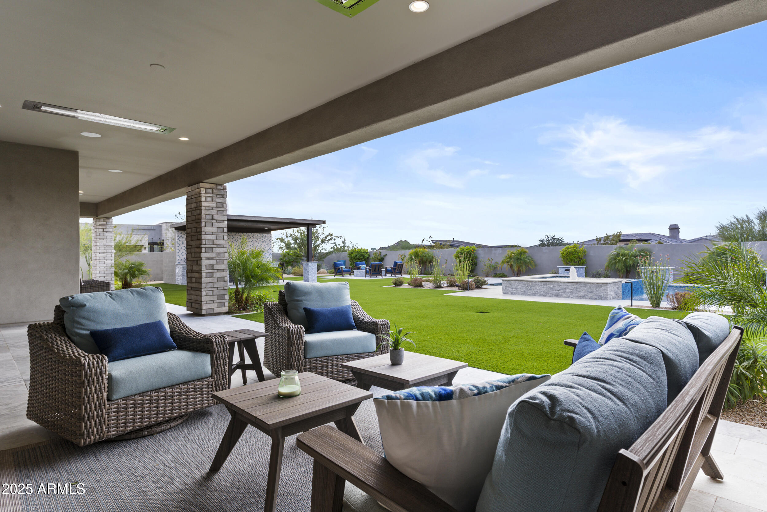 8316 E SAND FLOWER Drive