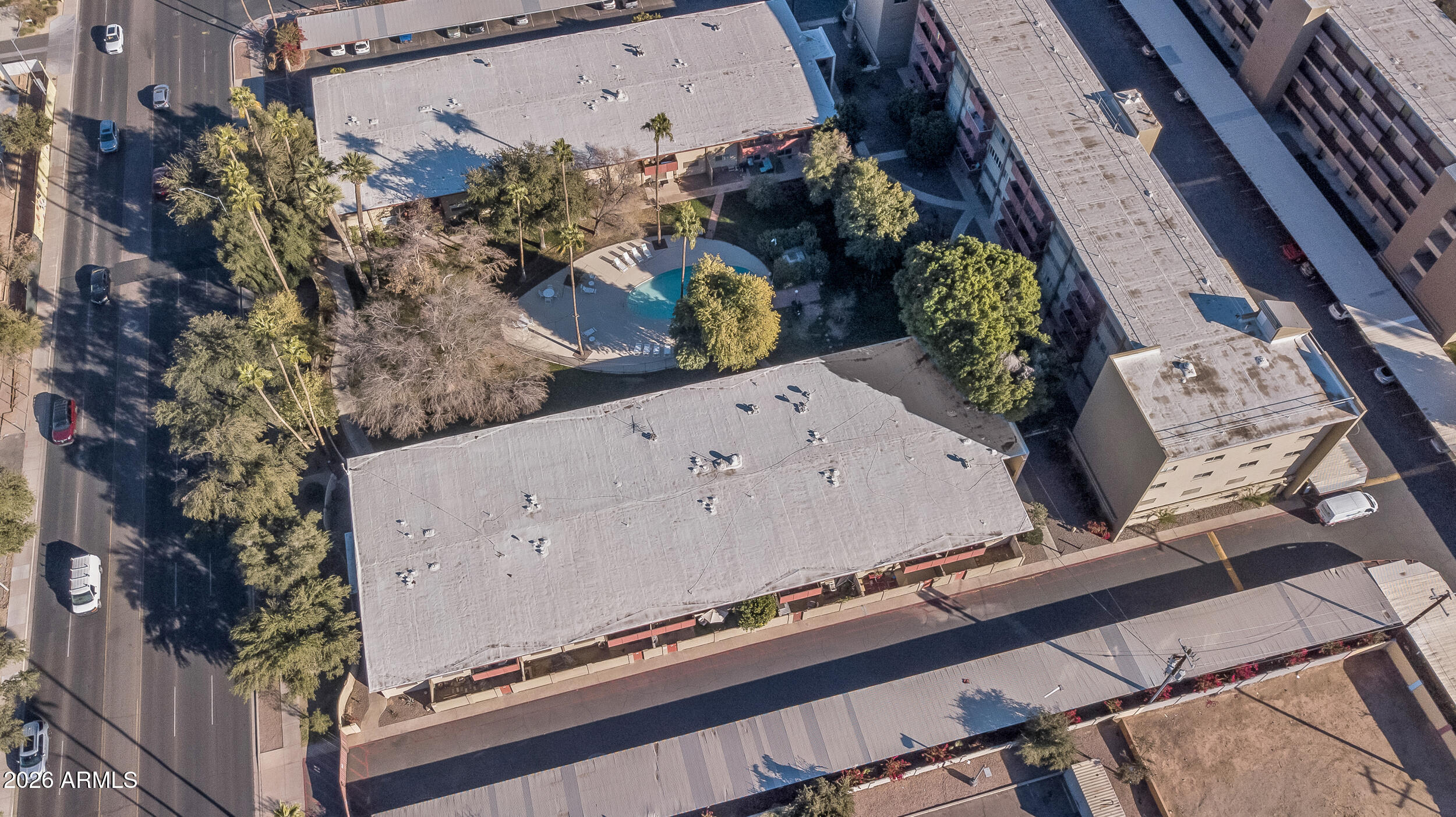 355 E THOMAS Road B208