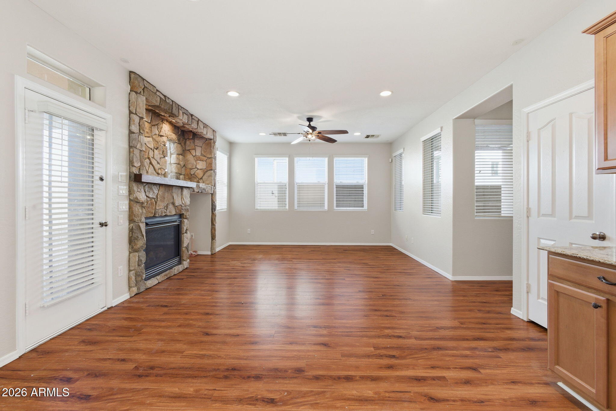 21153 W SYCAMORE Drive