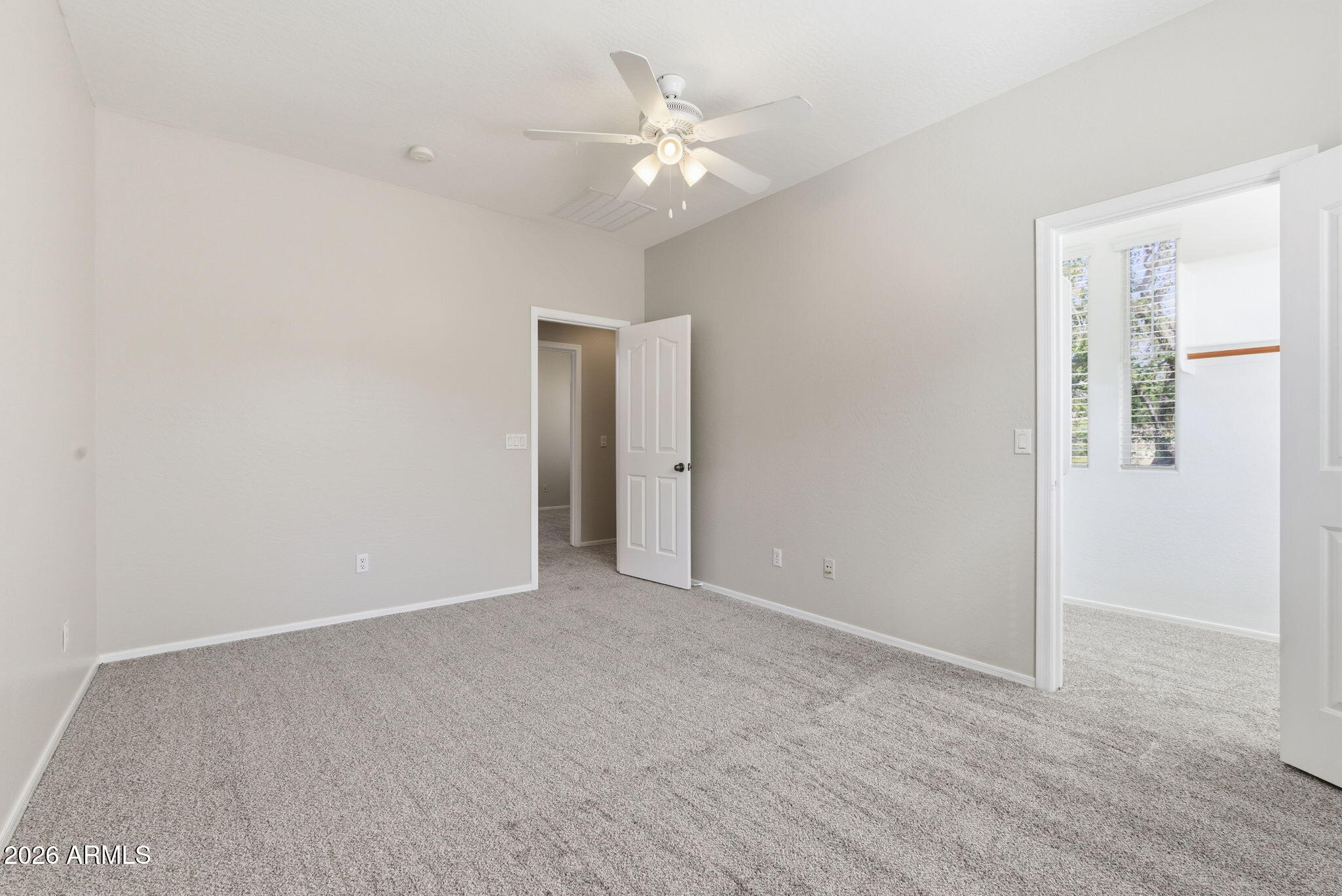 21153 W SYCAMORE Drive