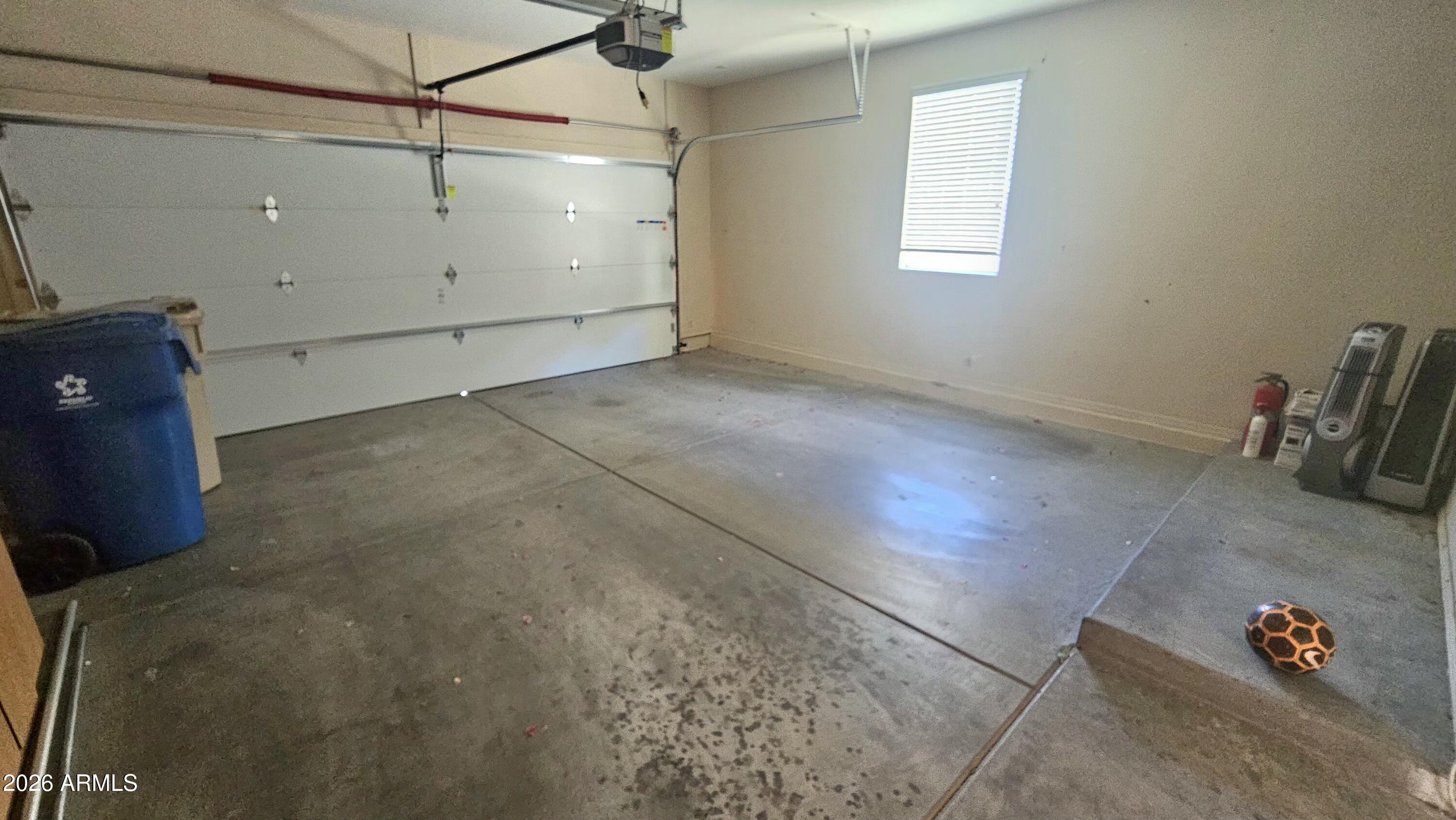 21153 W SYCAMORE Drive