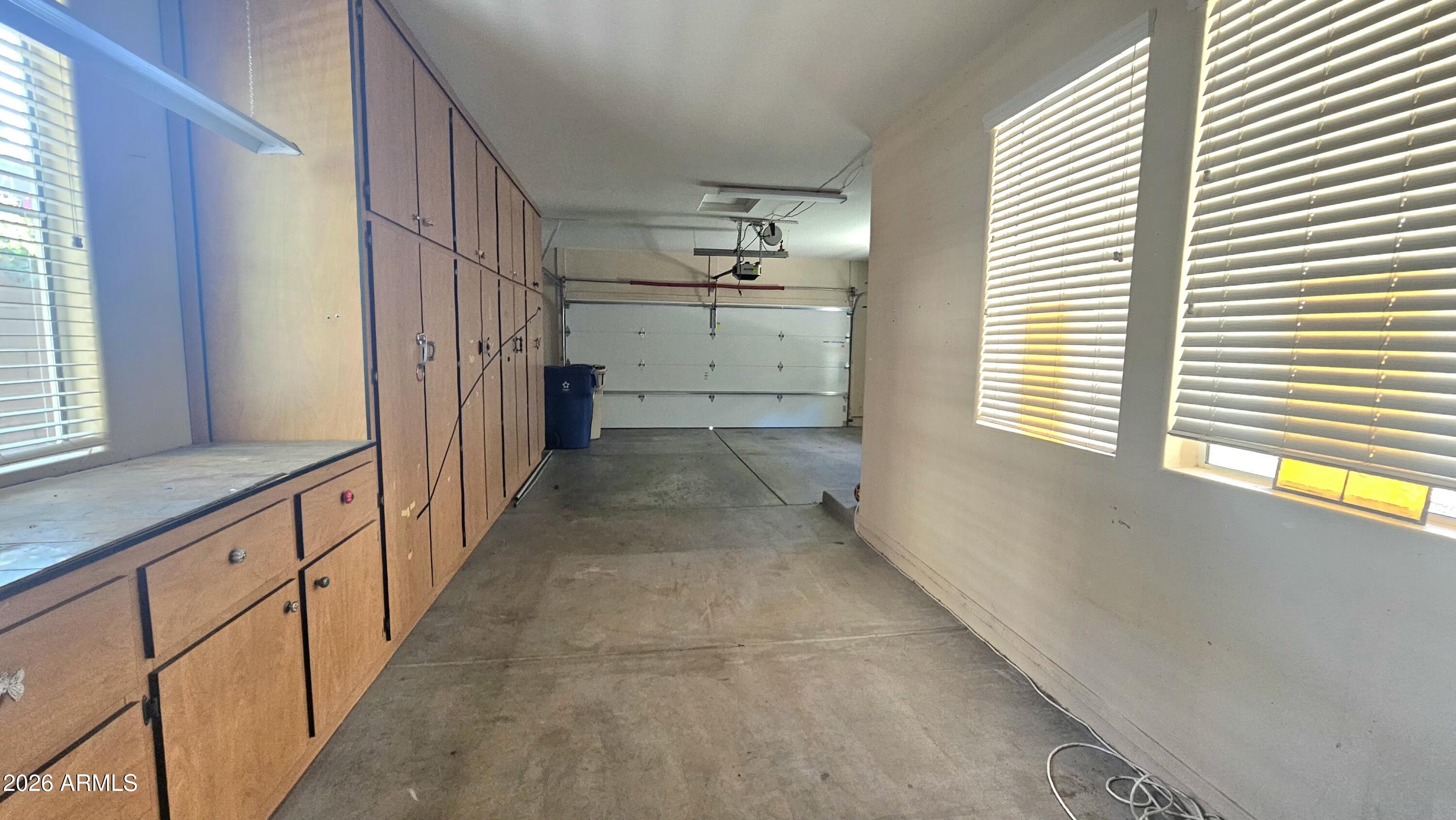 21153 W SYCAMORE Drive