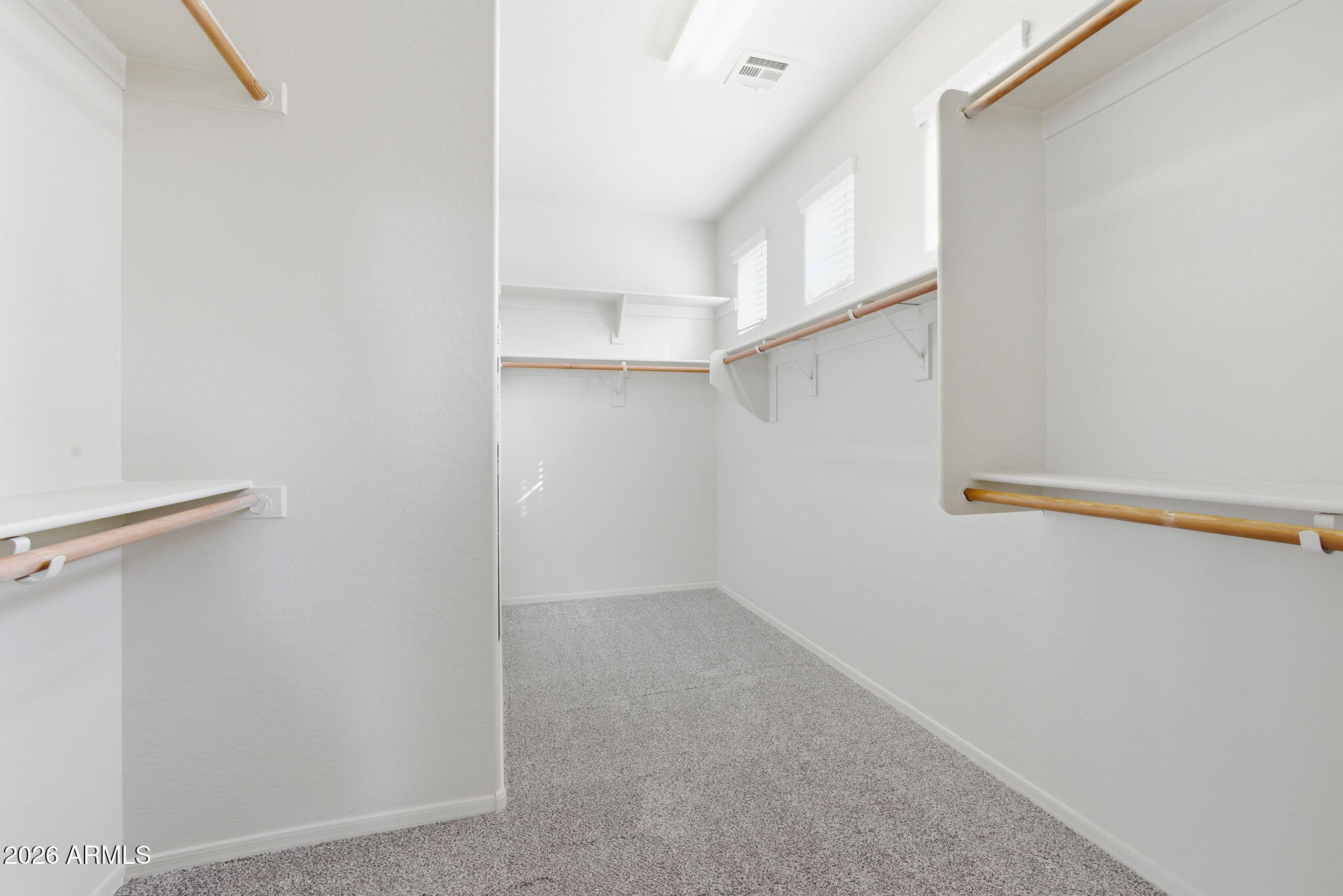 21153 W SYCAMORE Drive