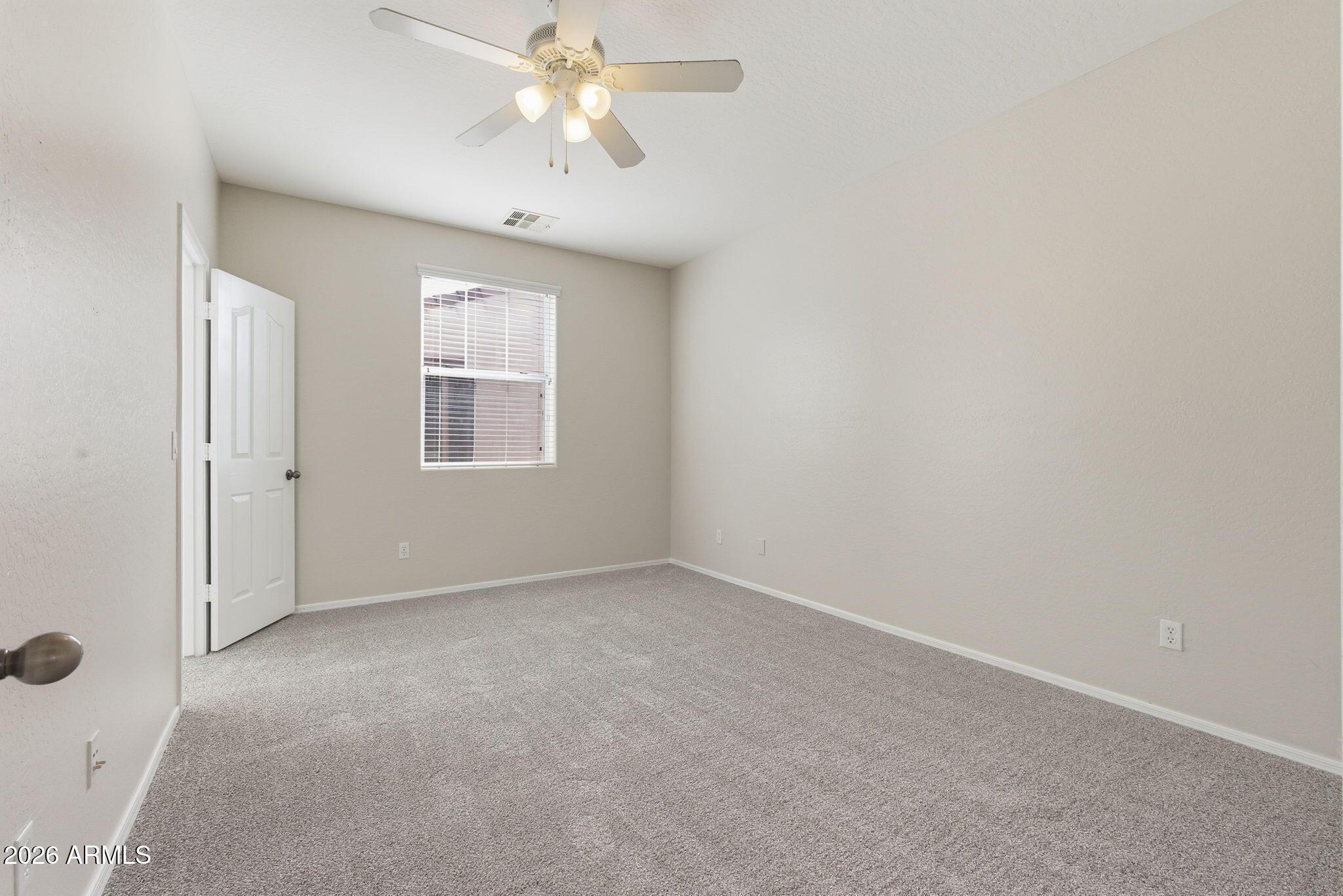 21153 W SYCAMORE Drive