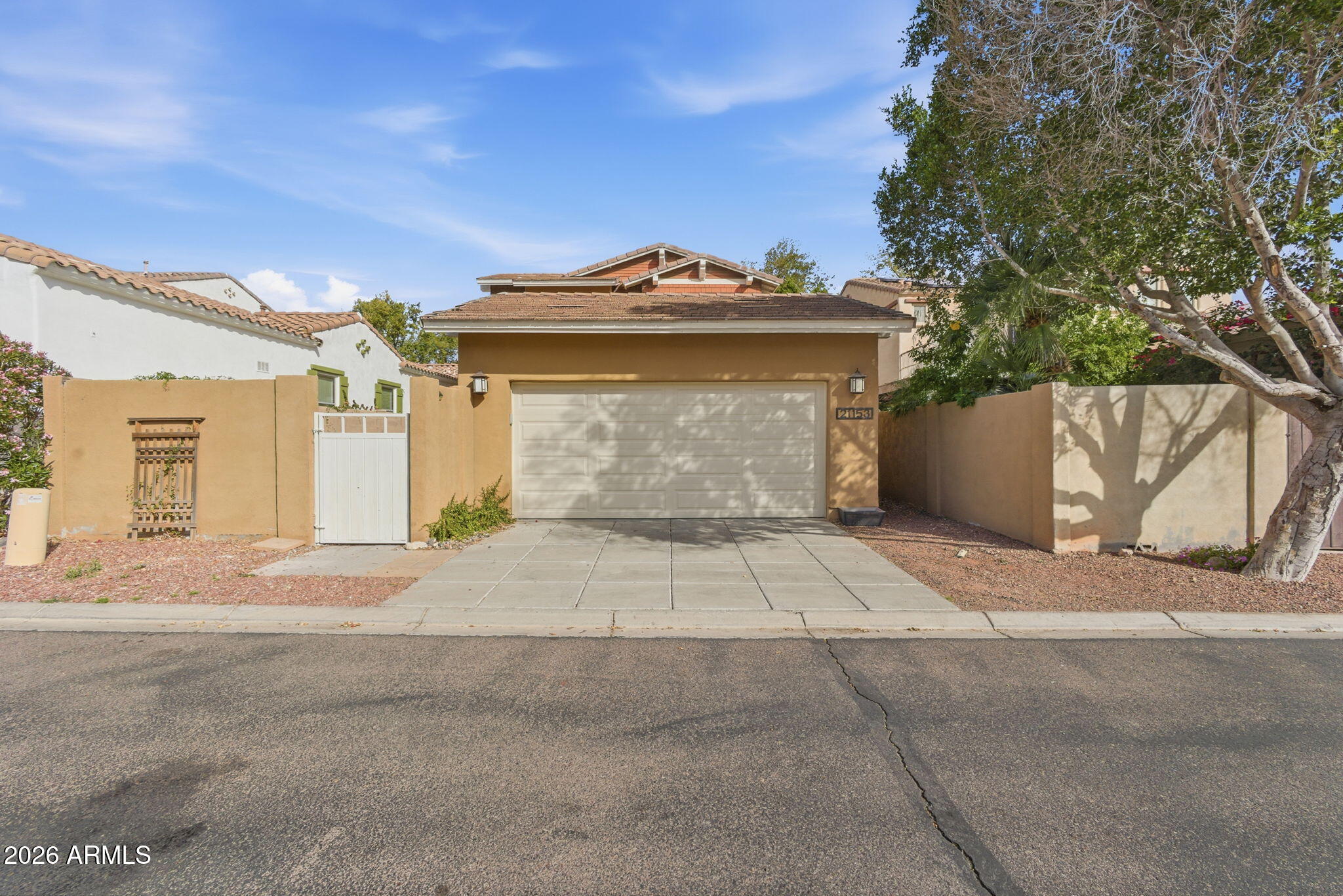 21153 W SYCAMORE Drive