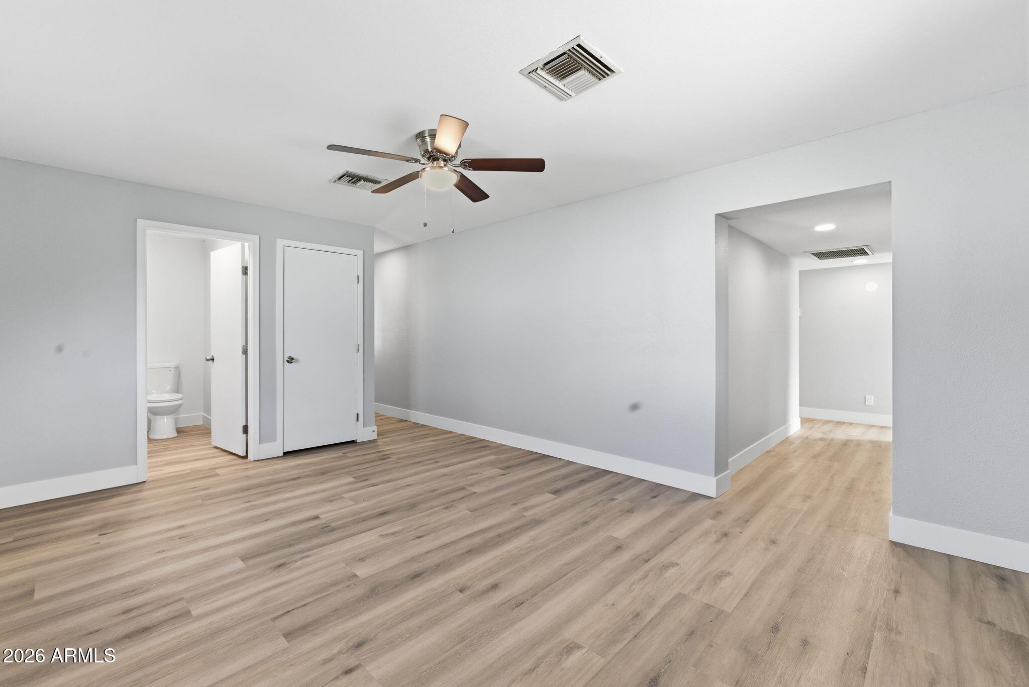 2308 E DELGADO Street