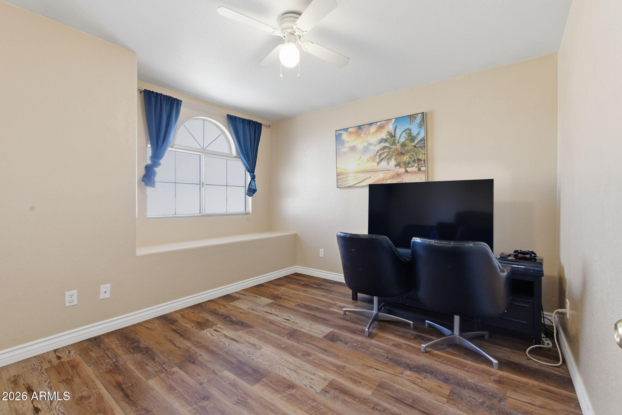 8371 W VILLA RITA Drive