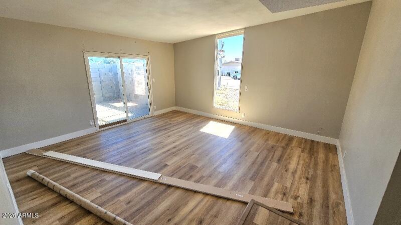 2202 W HEATHERBRAE Drive