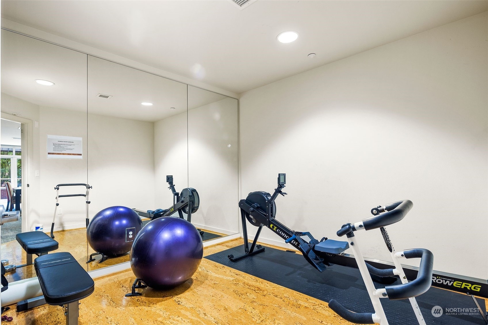 1530 NW Market Street Unit: 607